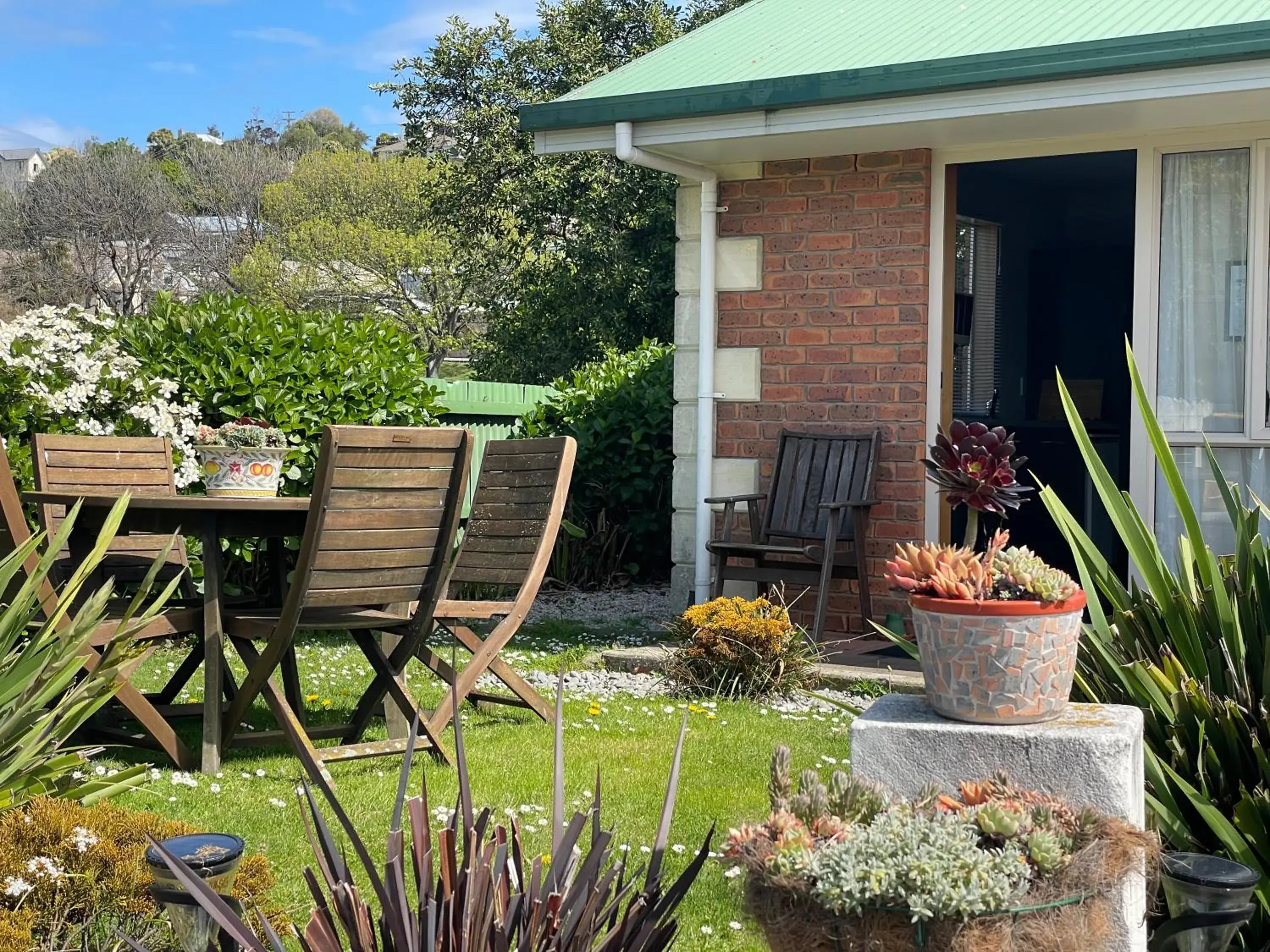 Executive Suite in ASURE Ambassador Motor Lodge Executive Suite in ASURE Ambassador Motor Lodge