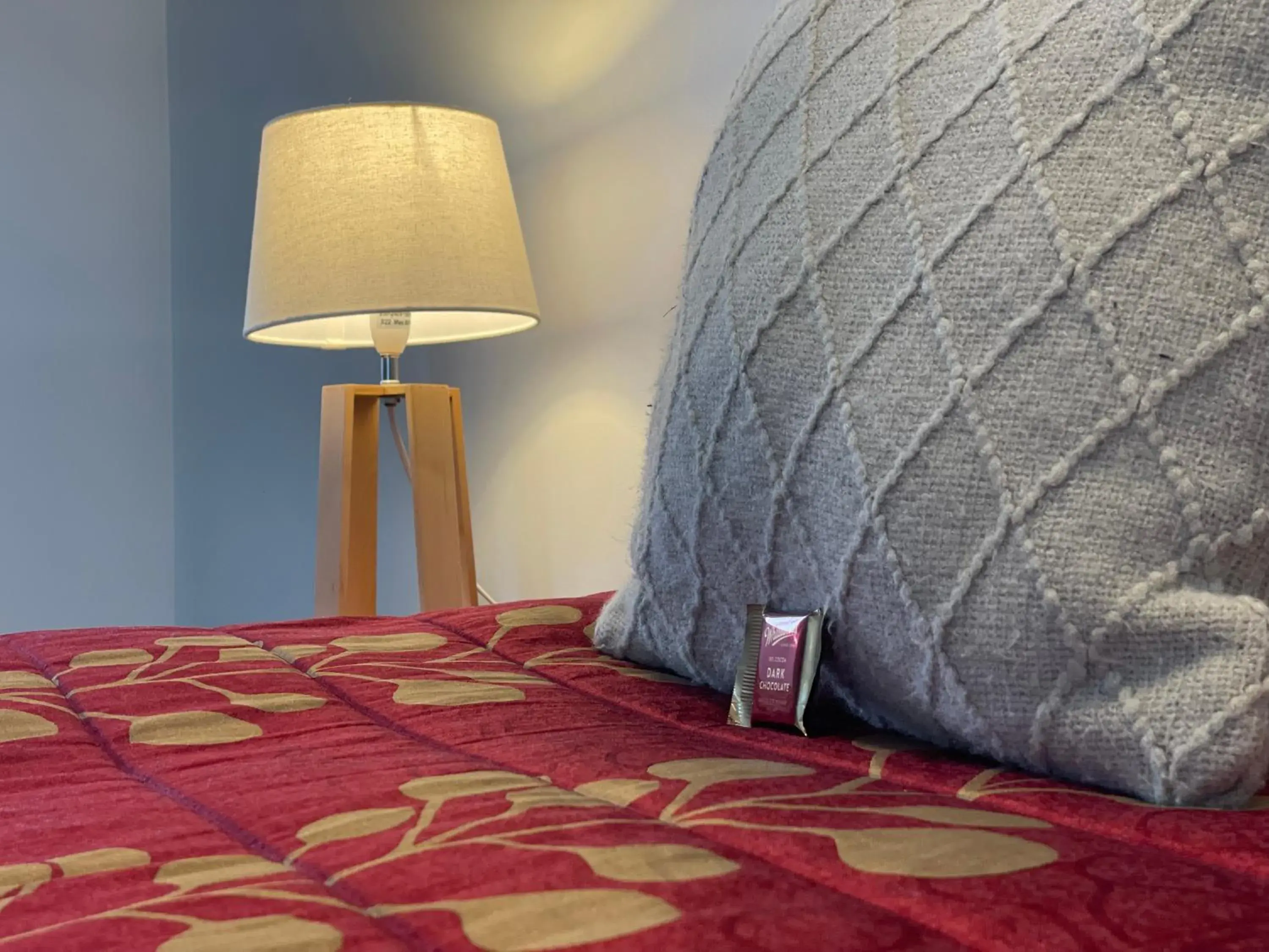 One-Bedroom Apartment with Spa Bath in ASURE Ambassador Motor Lodge One-Bedroom Apartment with Spa Bath in ASURE Ambassador Motor Lodge