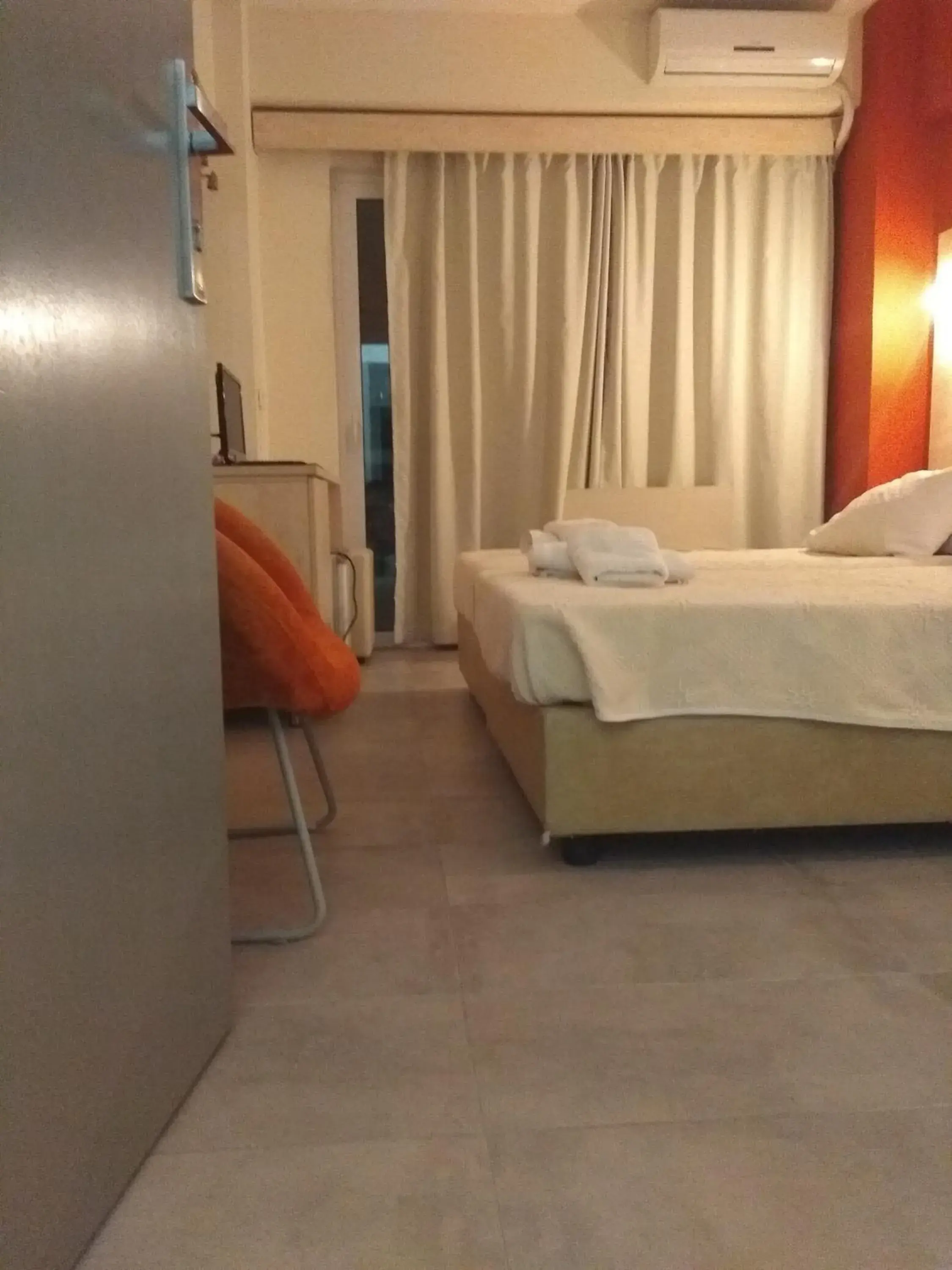 Standard Double or Twin Room with Balcony in Helena Hotel Standard Double or Twin Room with Balcony in Helena Hotel