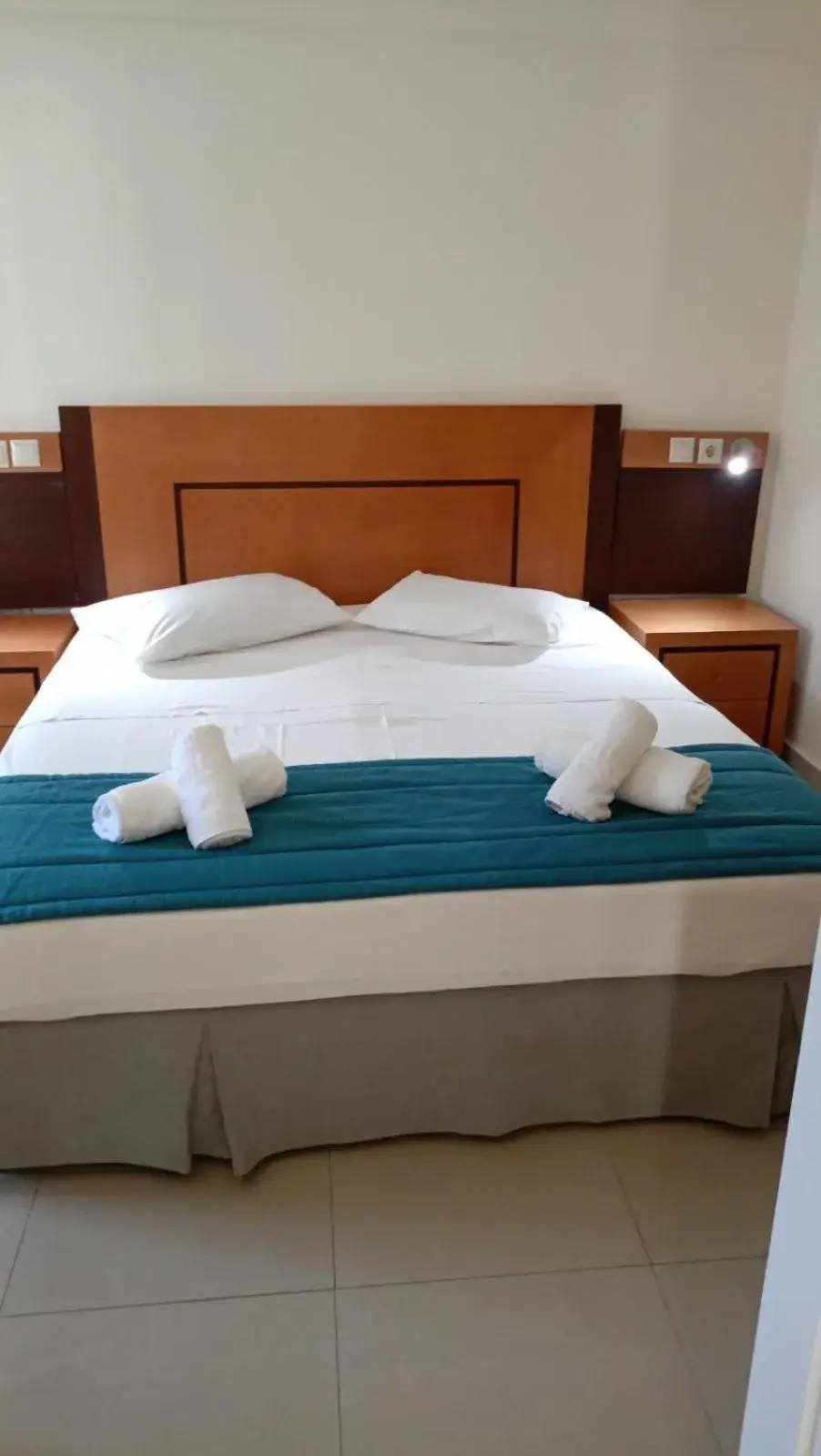 Studio (2 Adults) in Bristol Sea View Apartments Studio (2 Adults) in Bristol Sea View Apartments