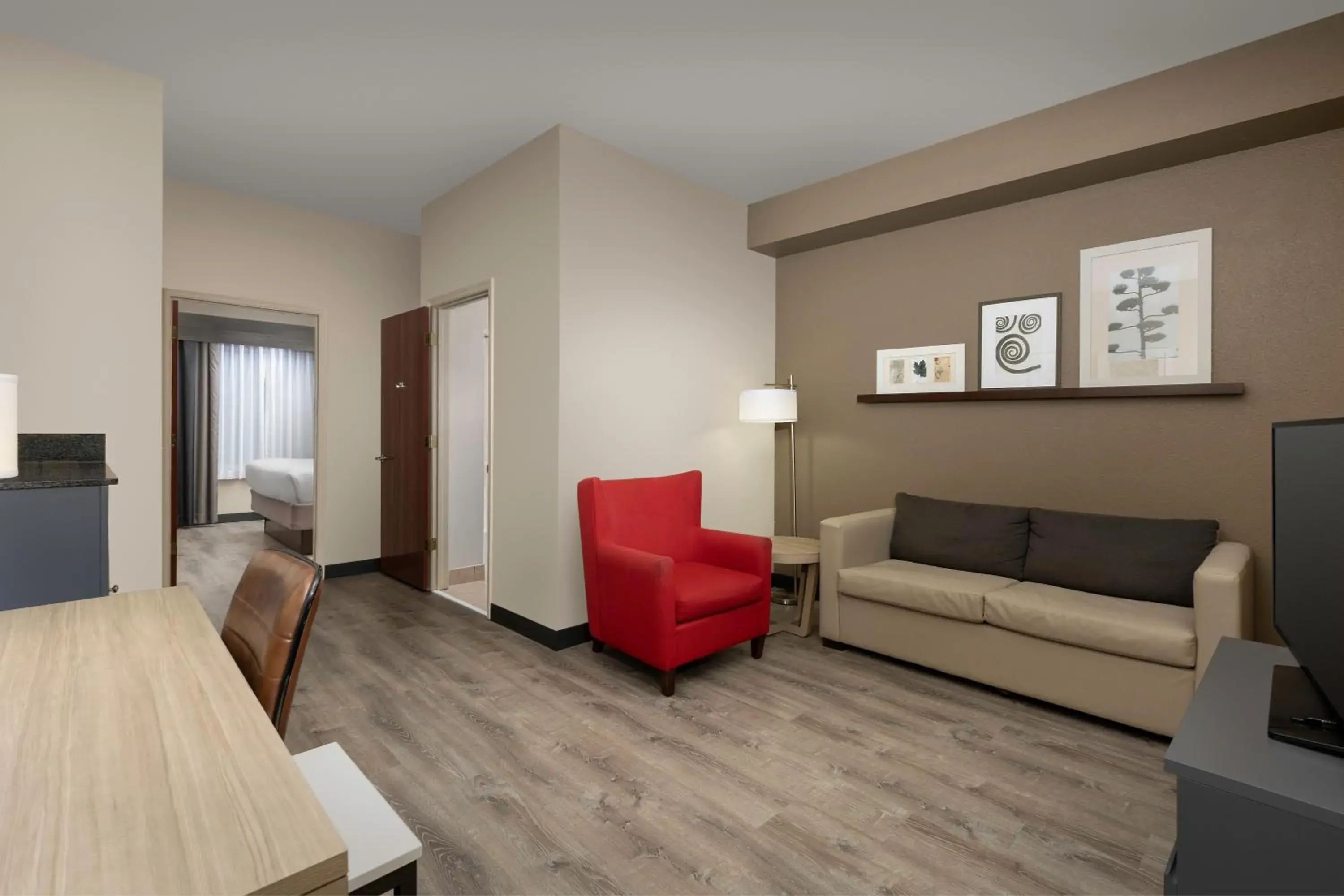 One-Bedroom King Suite - Disability Access - Non-Smoking in Country Inn & Suites by Radisson, Gainesville, FL One-Bedroom King Suite - Disability Access - Non-Smoking in Country Inn & Suites by Radisson, Gainesville, FL