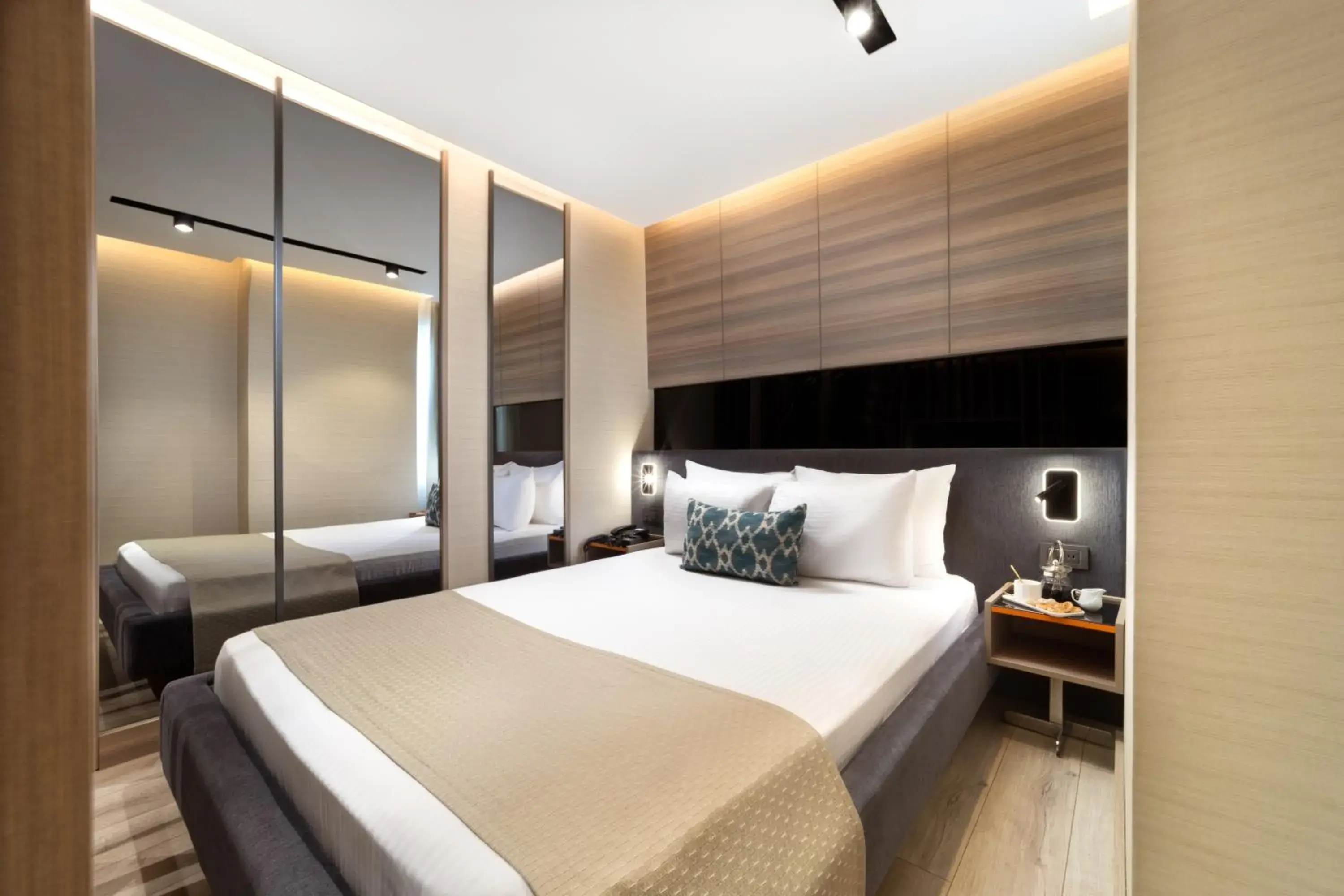 Superior Double Room in Nish Palace Exlusive Suites Superior Double Room in Nish Palace Exlusive Suites