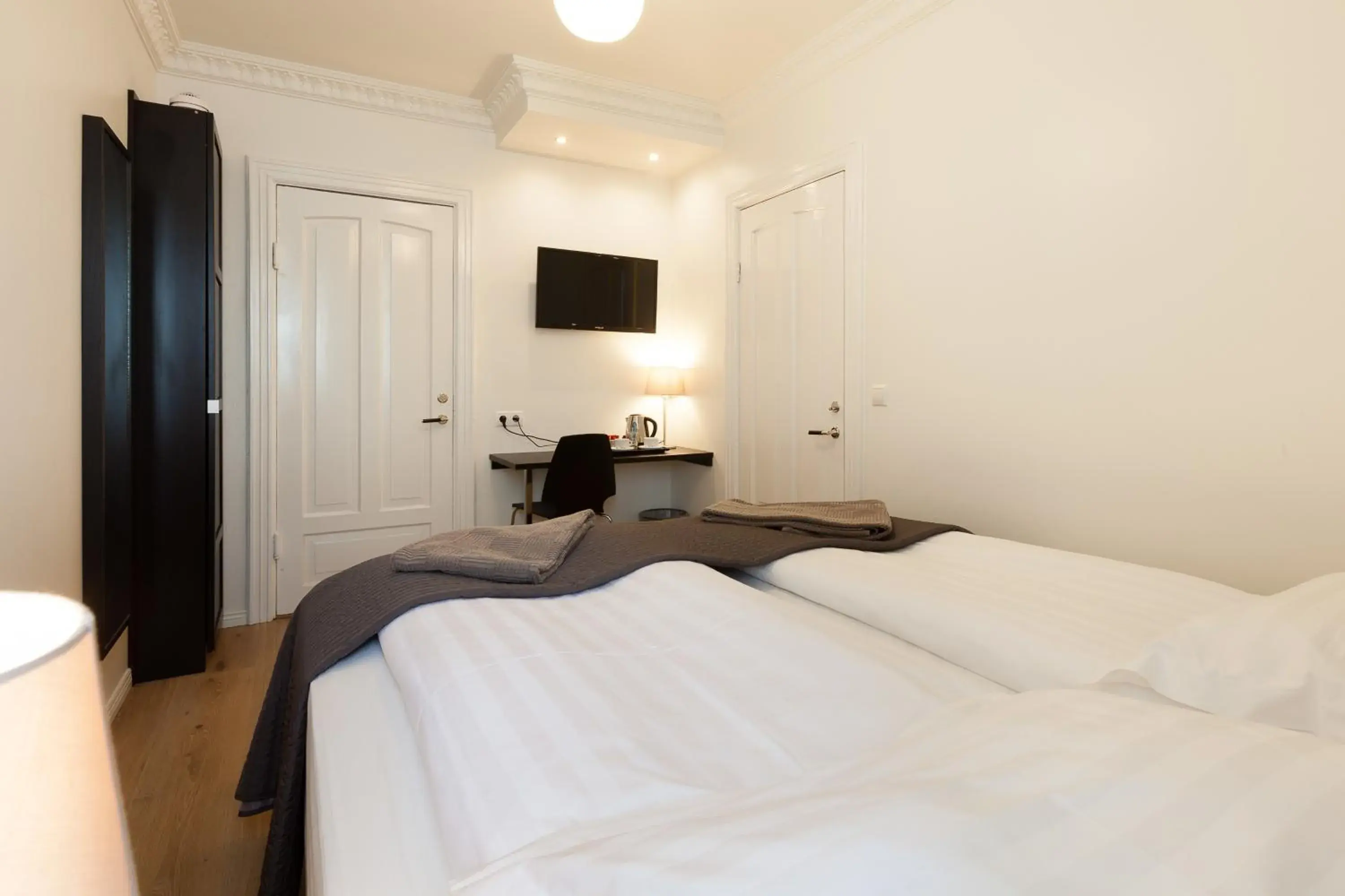 Double or Twin Room with Private Bathroom in Guesthouse Galtafell Double or Twin Room with Private Bathroom in Guesthouse Galtafell