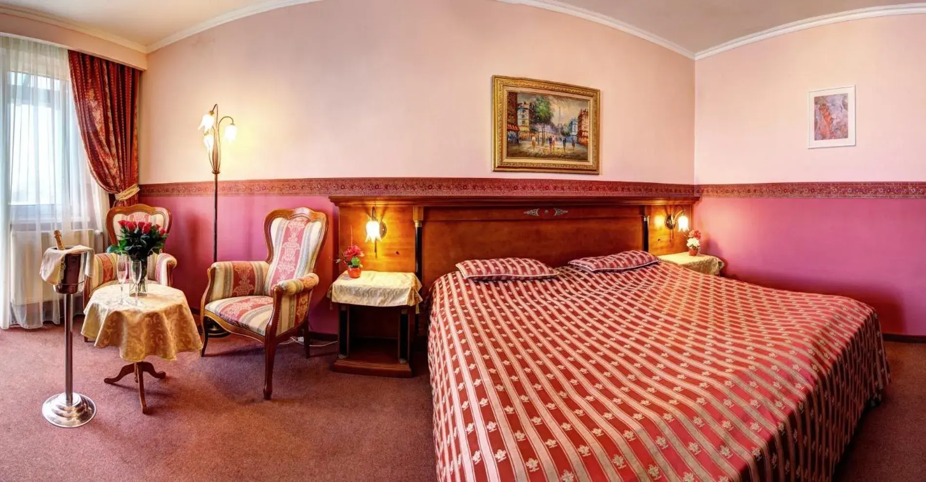 Double Room with Garden View in GRAND HOTEL RESIDENCE business boutique hotel with free privat wellness Adult only Double Room with Garden View in GRAND HOTEL RESIDENCE business boutique hotel with free privat wellness Adult only