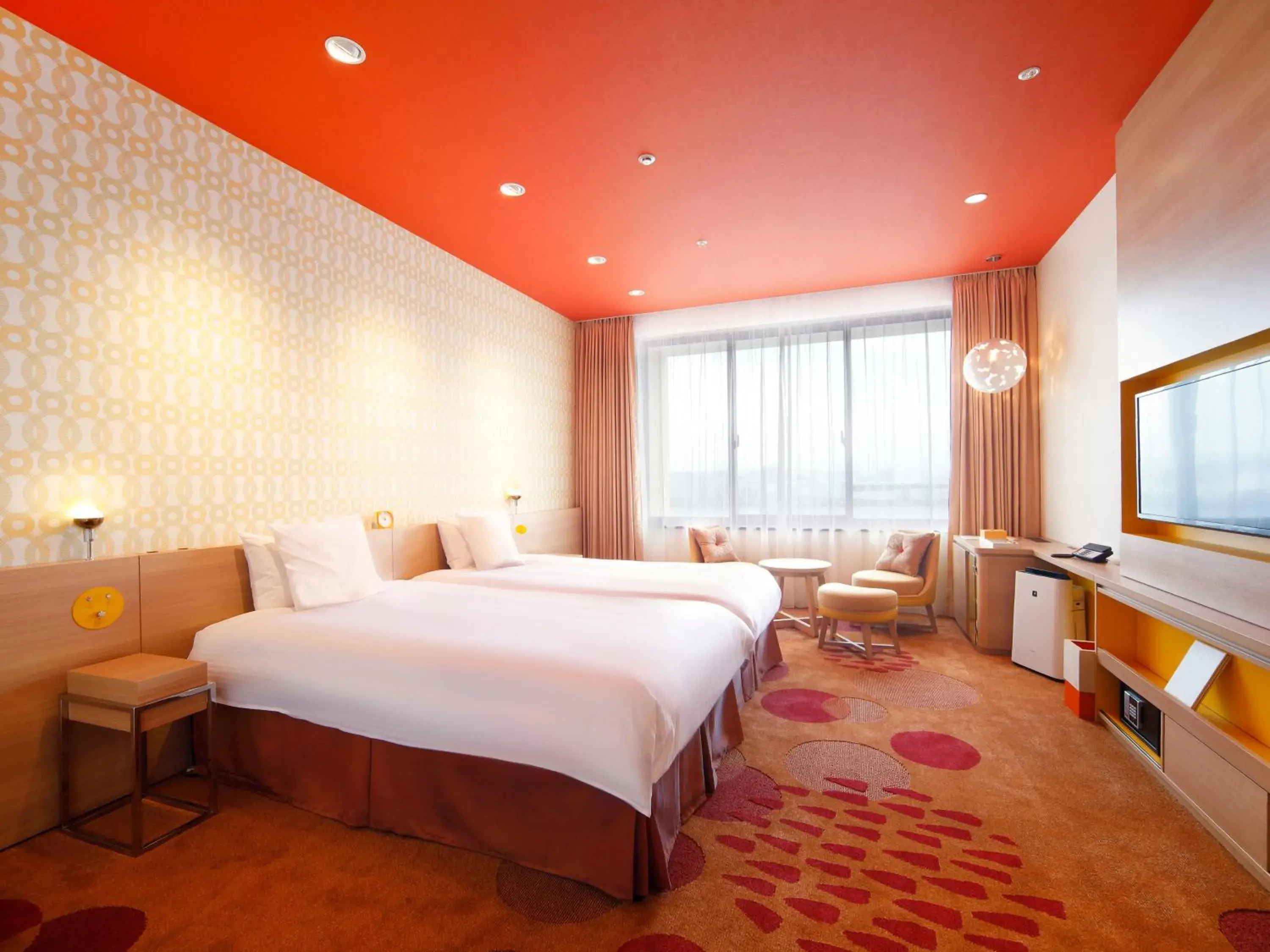 Deluxe Twin Room in Hotel Universal Port Vita Deluxe Twin Room in Hotel Universal Port Vita