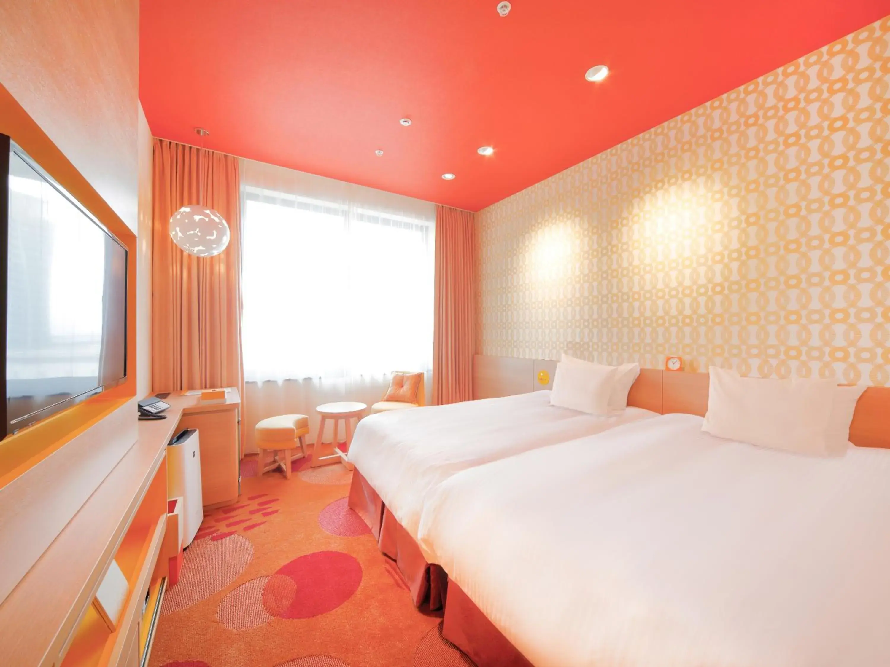 Standard Twin Room in Hotel Universal Port Vita Standard Twin Room in Hotel Universal Port Vita