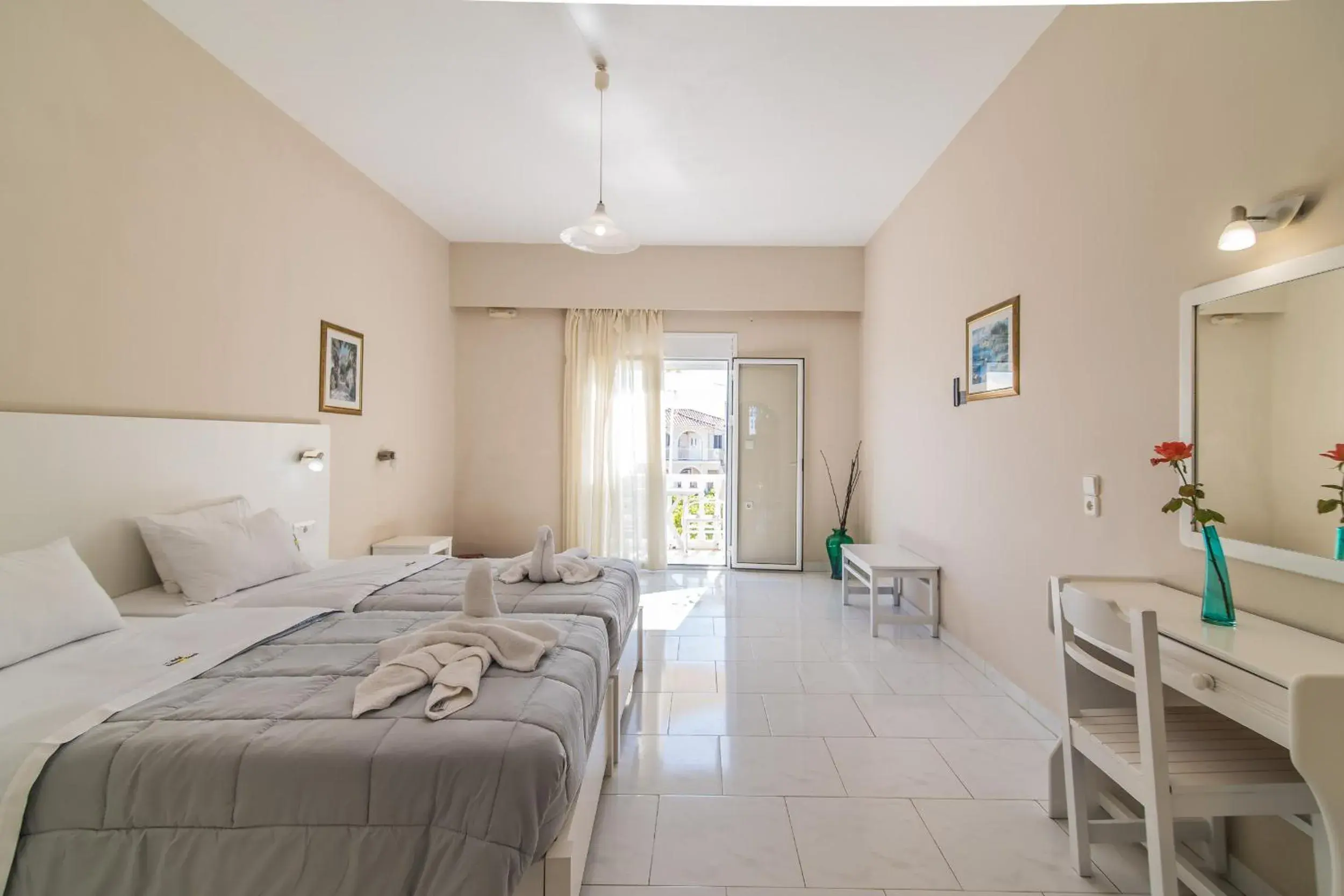 Standard Room with garden view in Belussi Beach Hotel & Suites Standard Room with garden view in Belussi Beach Hotel & Suites