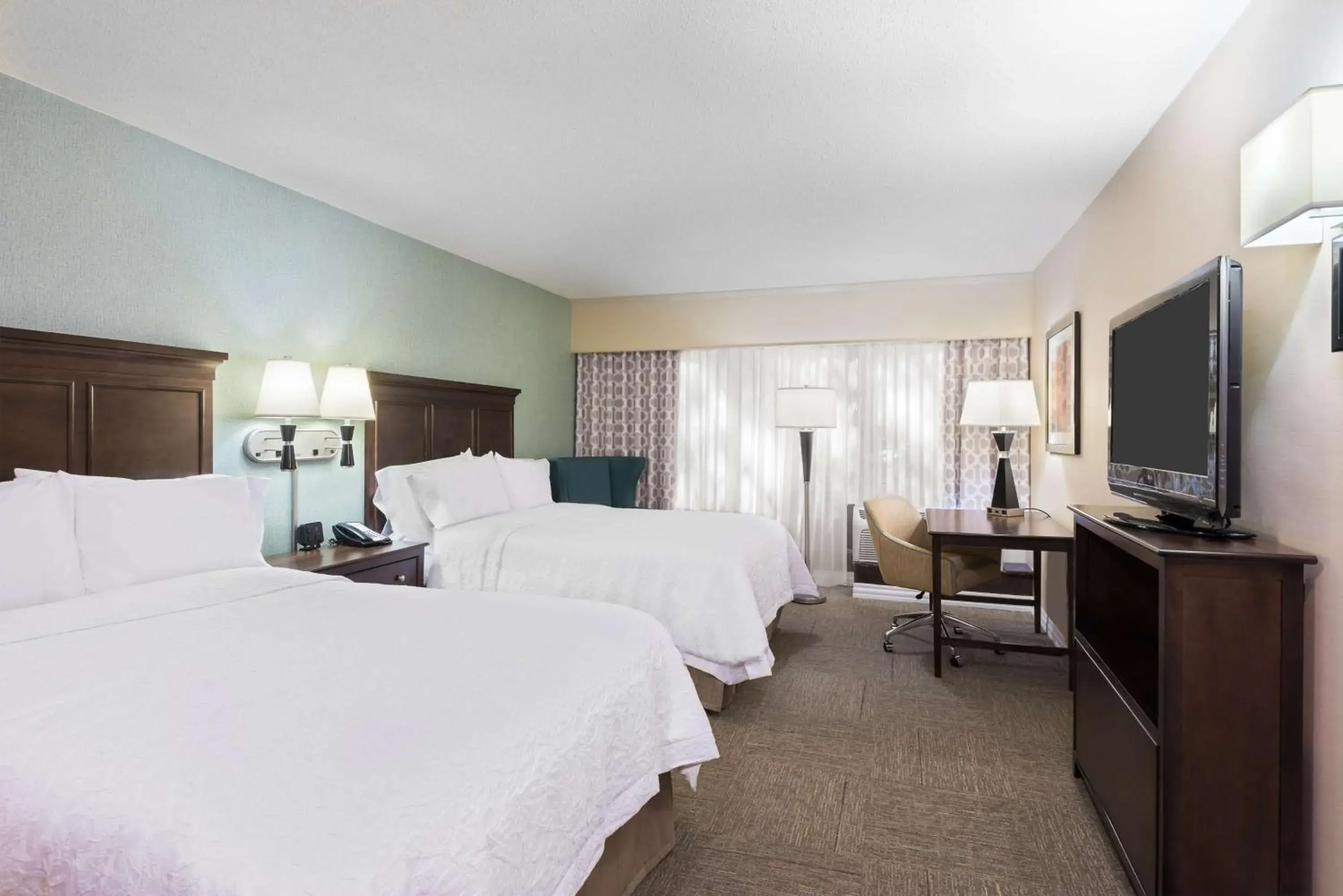 Double Room with Two Double Beds - Non-Smoking in Hampton Inn White Plains/Tarrytown Double Room with Two Double Beds - Non-Smoking in Hampton Inn White Plains/Tarrytown
