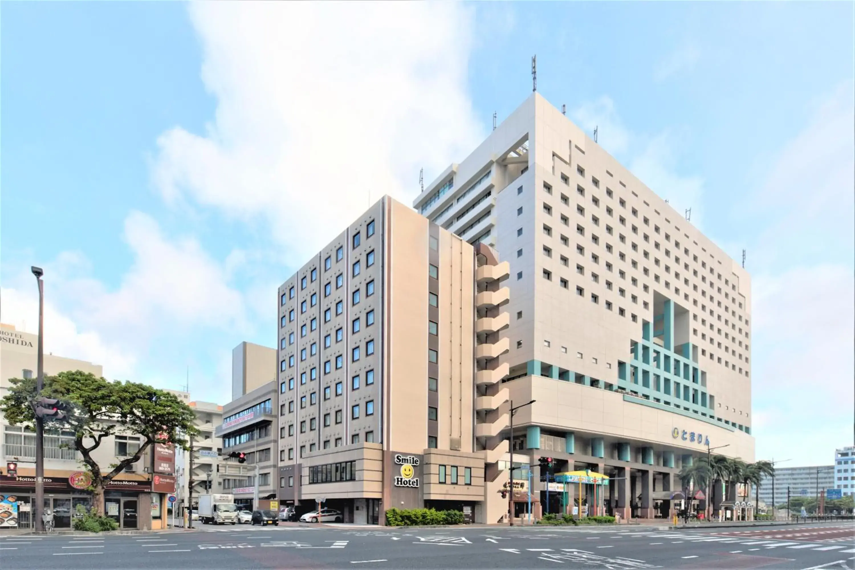 Smile Hotel Okinawa Naha (Tomari Port) Smile Hotel Okinawa Naha (Tomari Port)