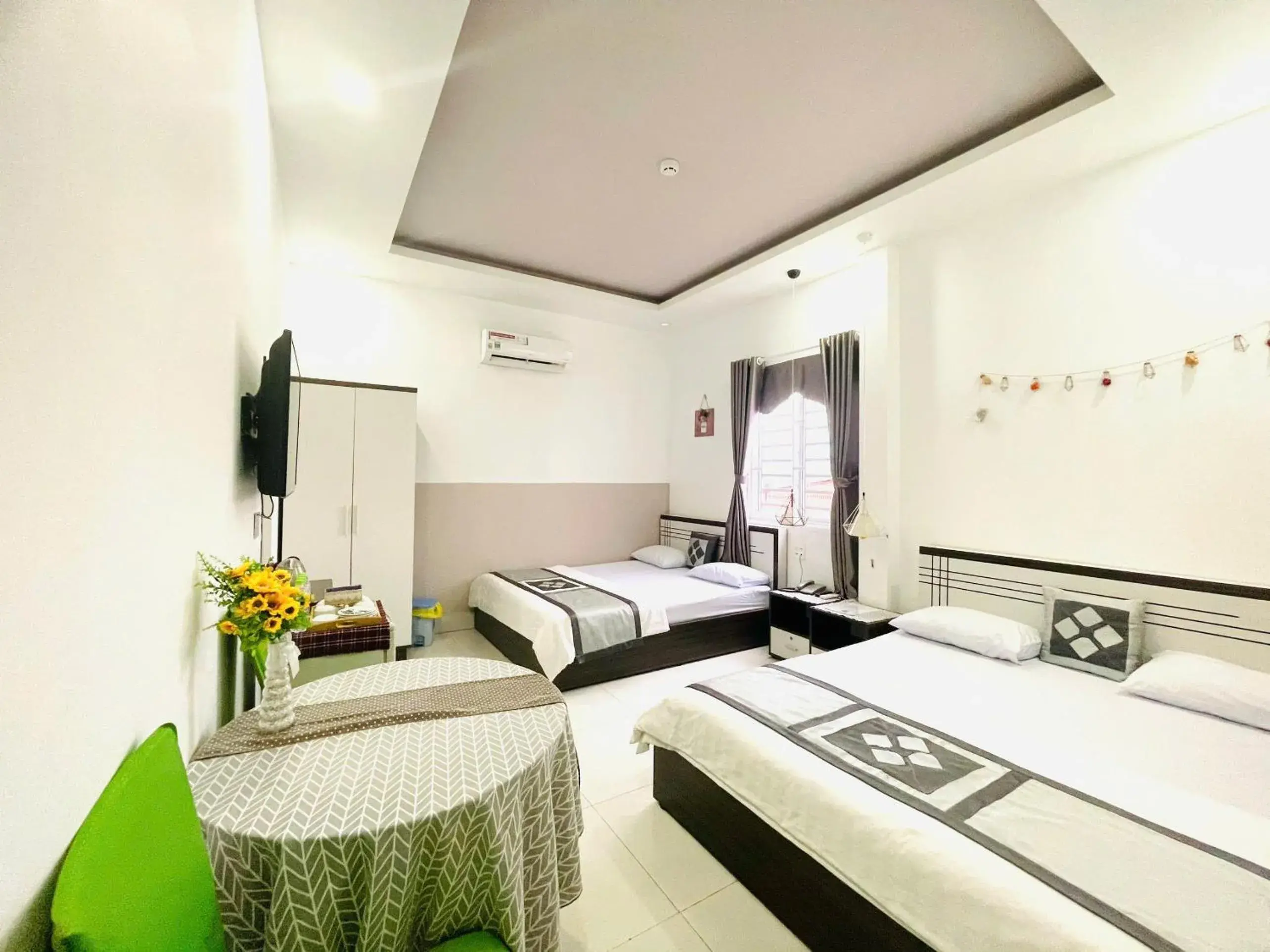 Standard Family Room in Sao Khue Riverside Hotel & Coffee Standard Family Room in Sao Khue Riverside Hotel & Coffee