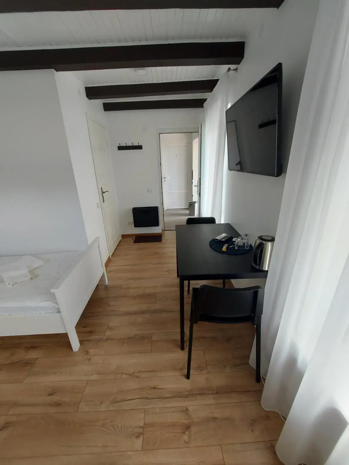 Twin Room with Lake View in B&B Hotel Telsiai Twin Room with Lake View in B&B Hotel Telsiai