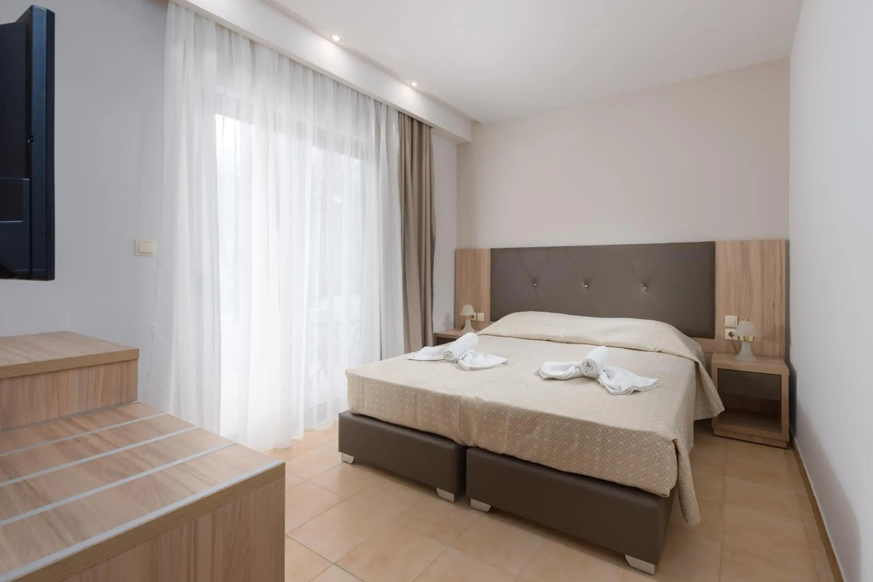 Deluxe Double Room in Saint George Resort Deluxe Double Room in Saint George Resort