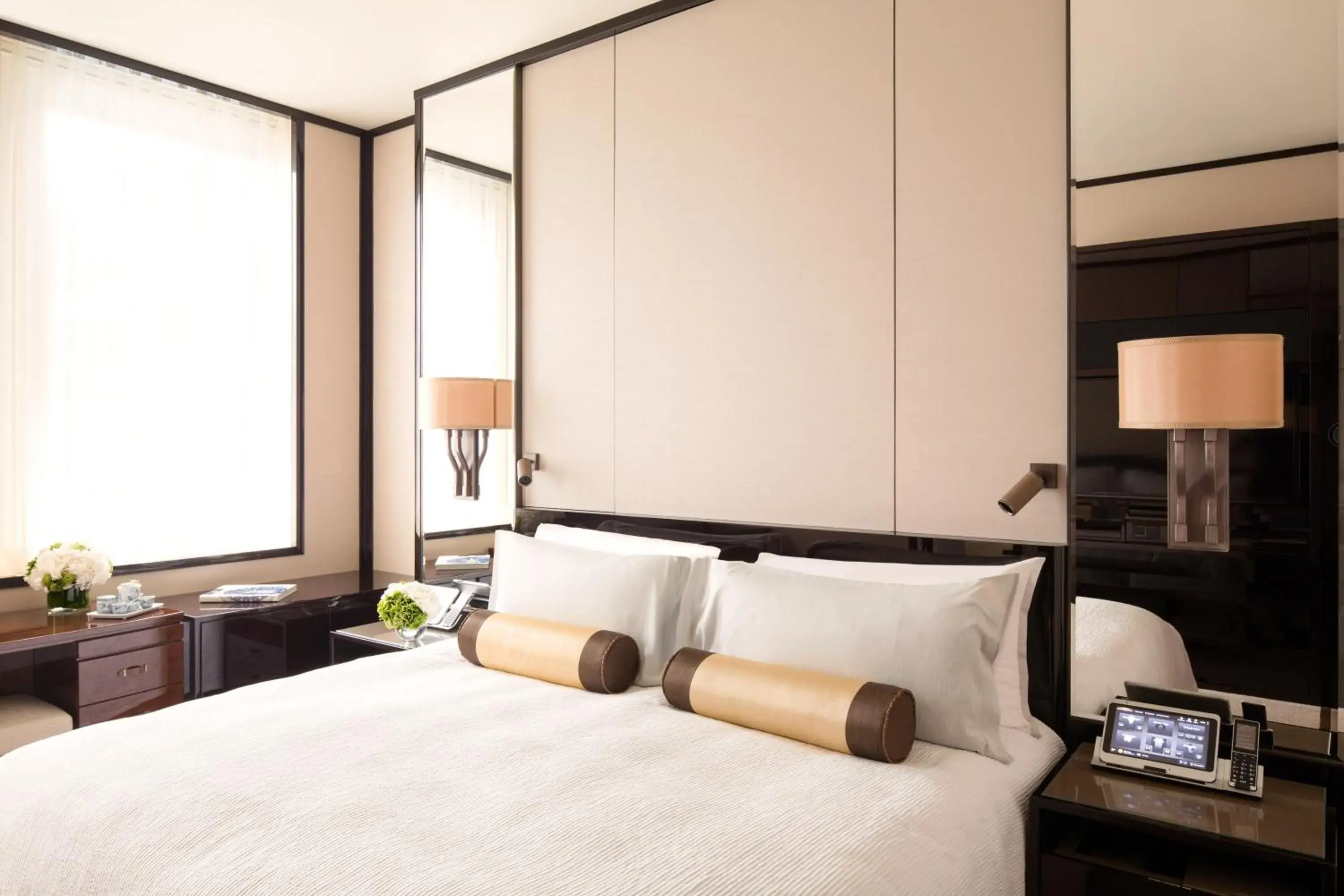 Deluxe Twin Room in The Peninsula Hong Kong Deluxe Twin Room in The Peninsula Hong Kong