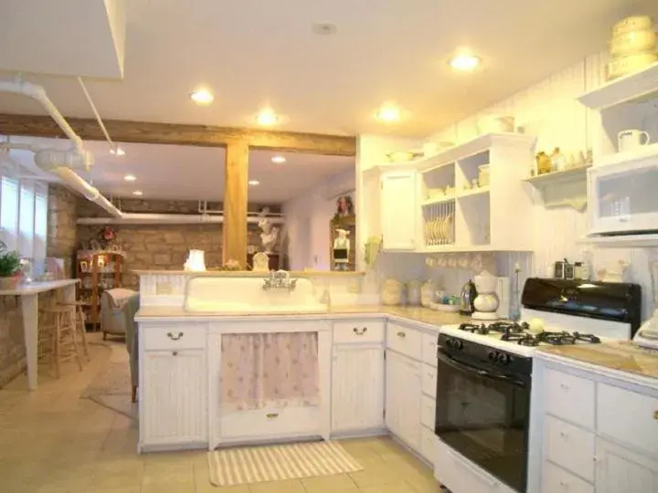 Superior Triple Room in Alexander Mansion Bed & Breakfast Superior Triple Room in Alexander Mansion Bed & Breakfast