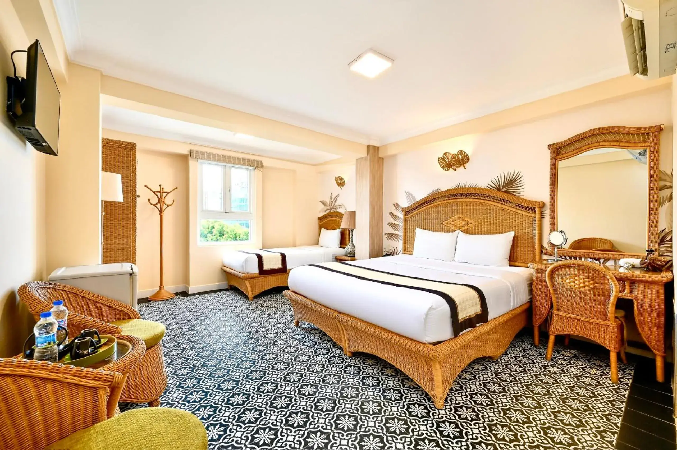 Executive Triple Room with Park View in Spring House Saigon central park Executive Triple Room with Park View in Spring House Saigon central park