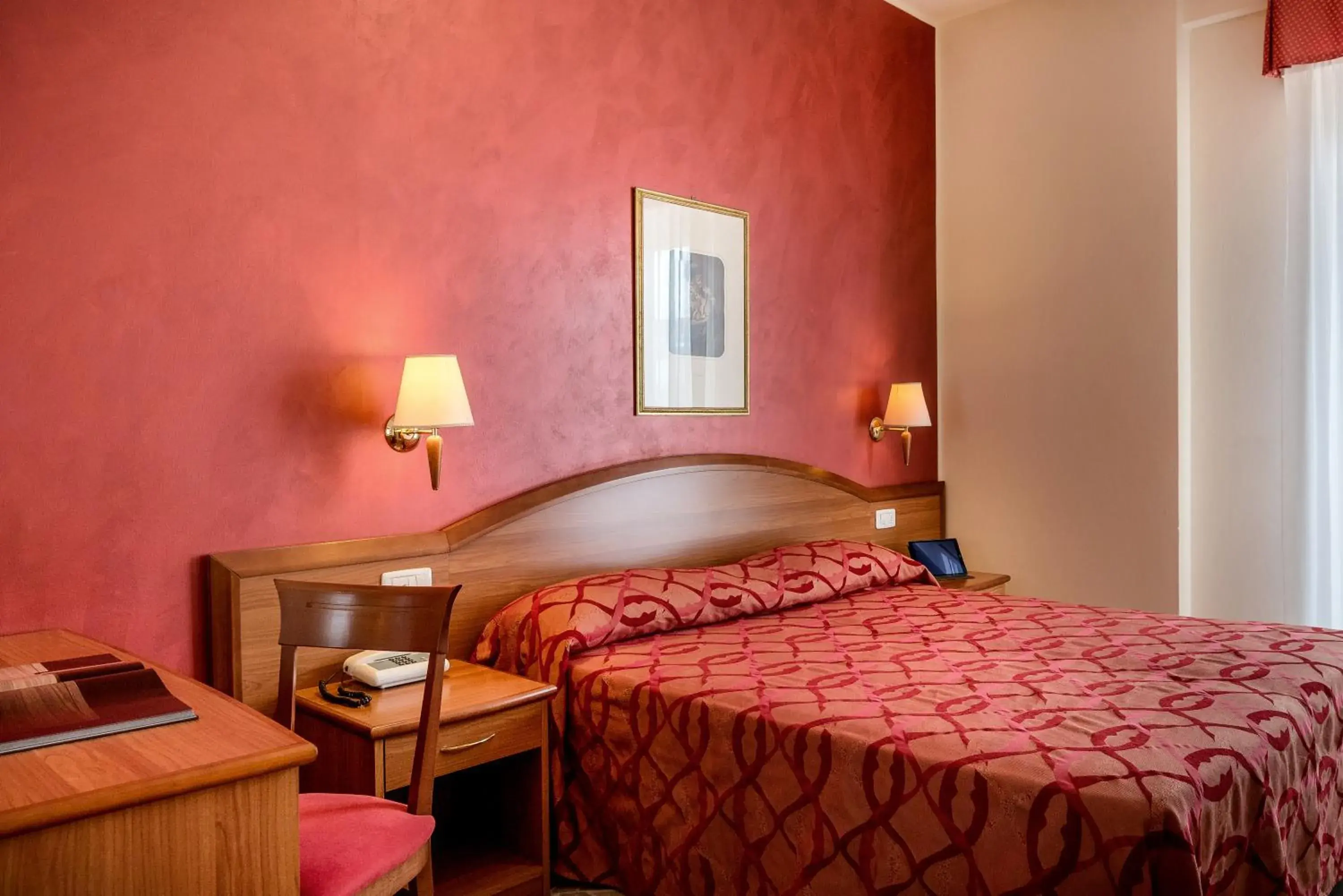 Standard Double Room in Hotel Tiffany Standard Double Room in Hotel Tiffany