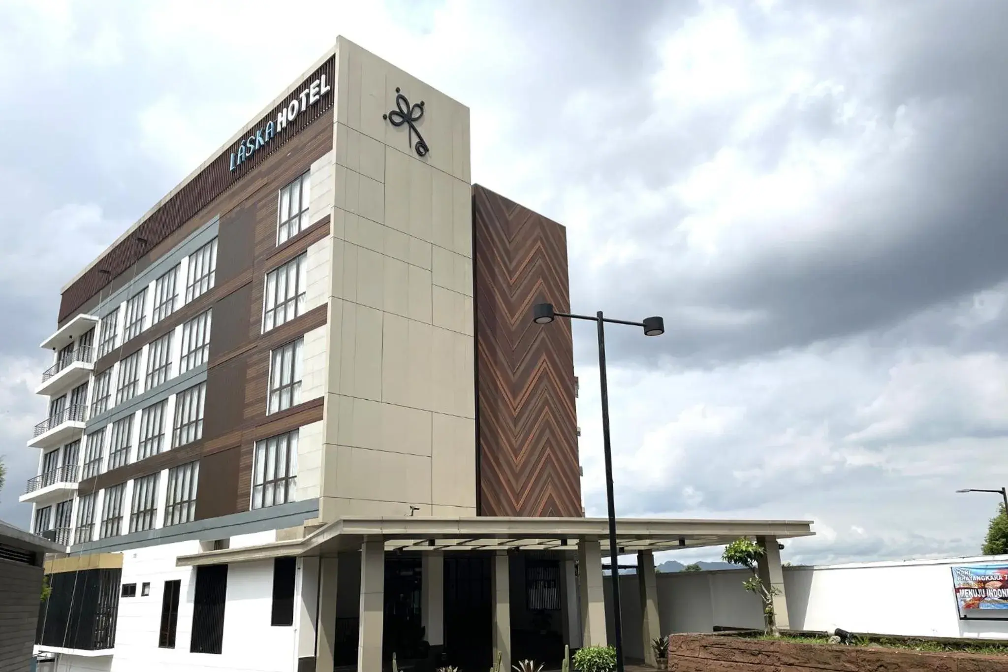 Laska Hotel Sukabumi Laska Hotel Sukabumi