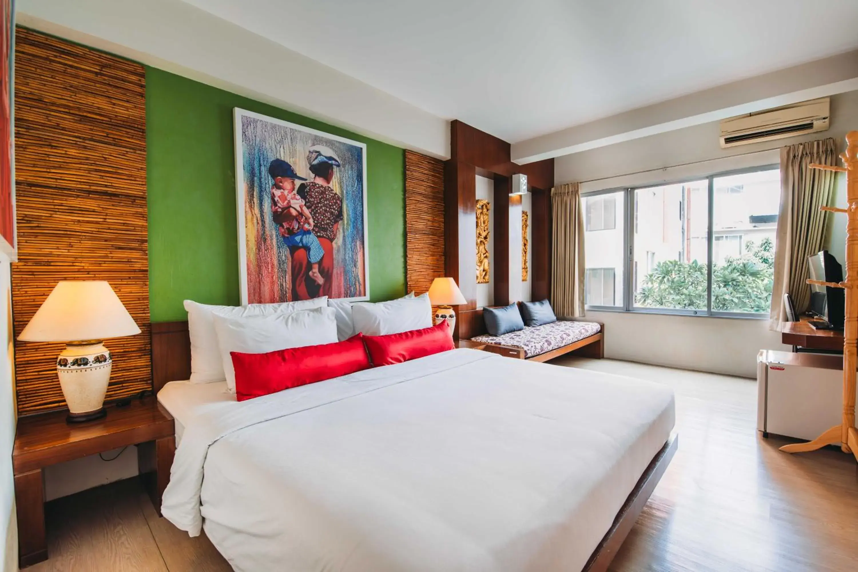 Deluxe Double Room in Villa Cha-Cha Banglumphu Deluxe Double Room in Villa Cha-Cha Banglumphu