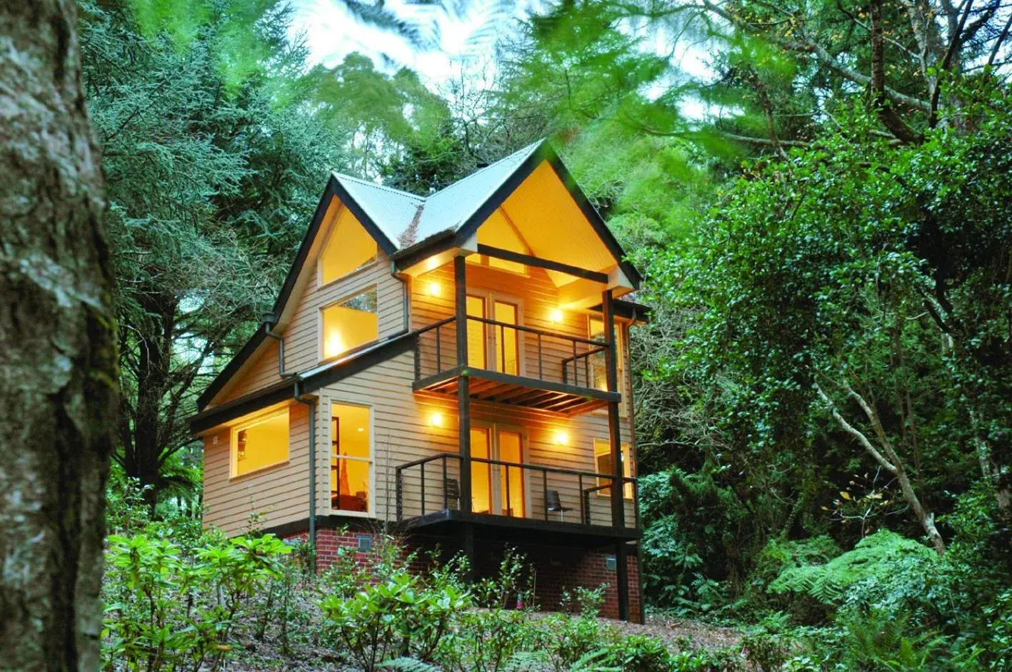 Treetops Cottage 1 in Lochiel Luxury Accommodation Treetops Cottage 1 in Lochiel Luxury Accommodation