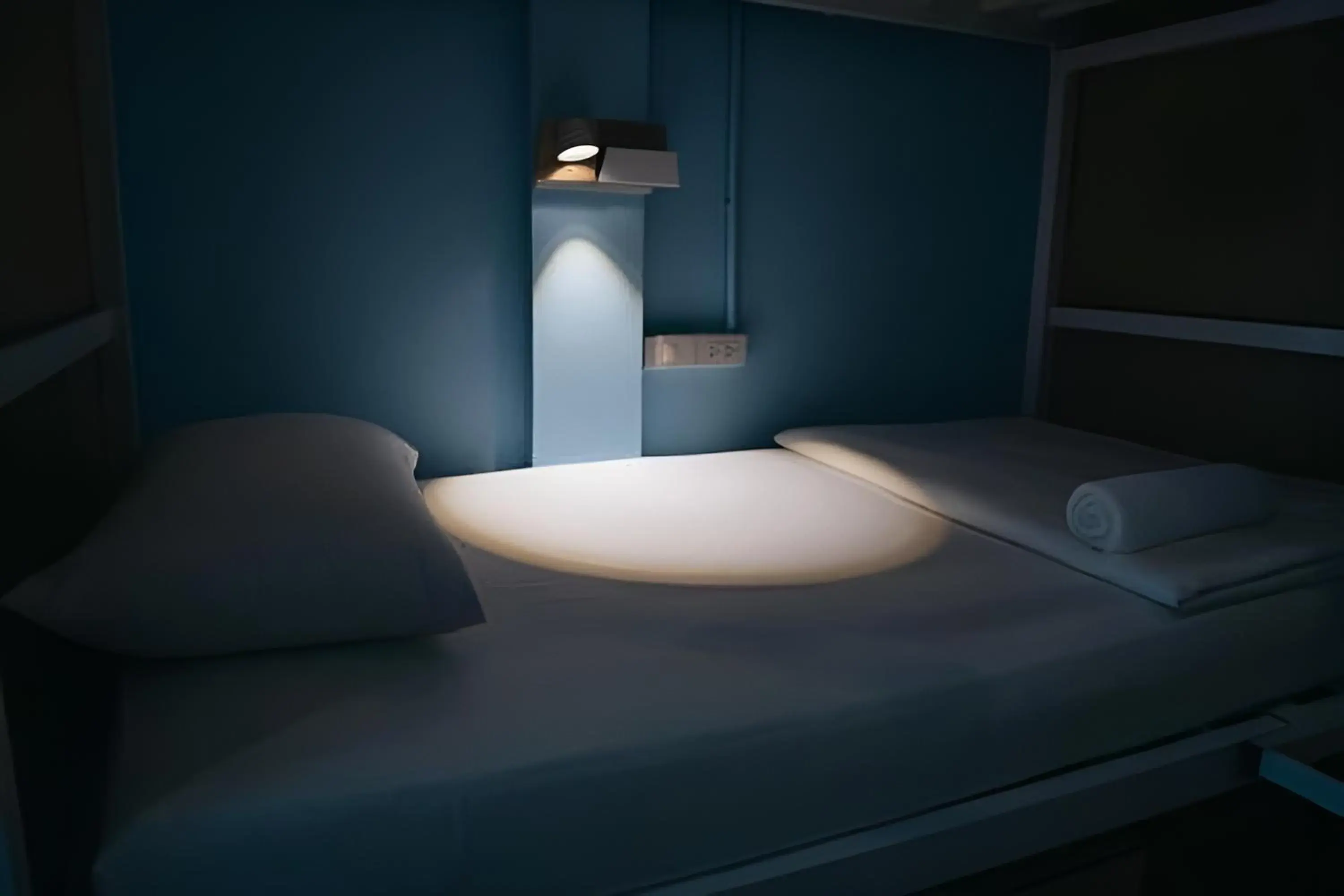 Bunk Bed in Male Dormitory Room in Ease Hostel Bunk Bed in Male Dormitory Room in Ease Hostel