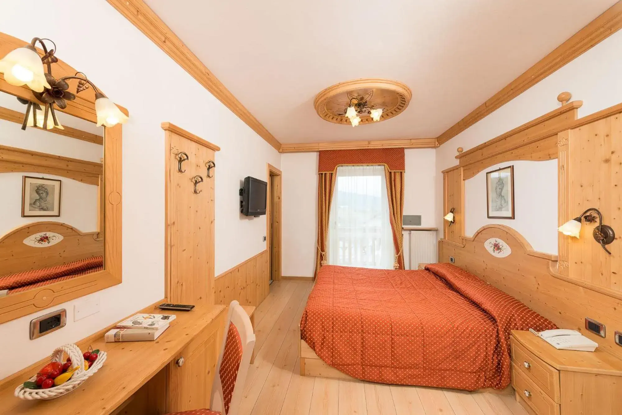 Classic Double Room in Lady Maria Hotel Wellness & Resort Classic Double Room in Lady Maria Hotel Wellness & Resort