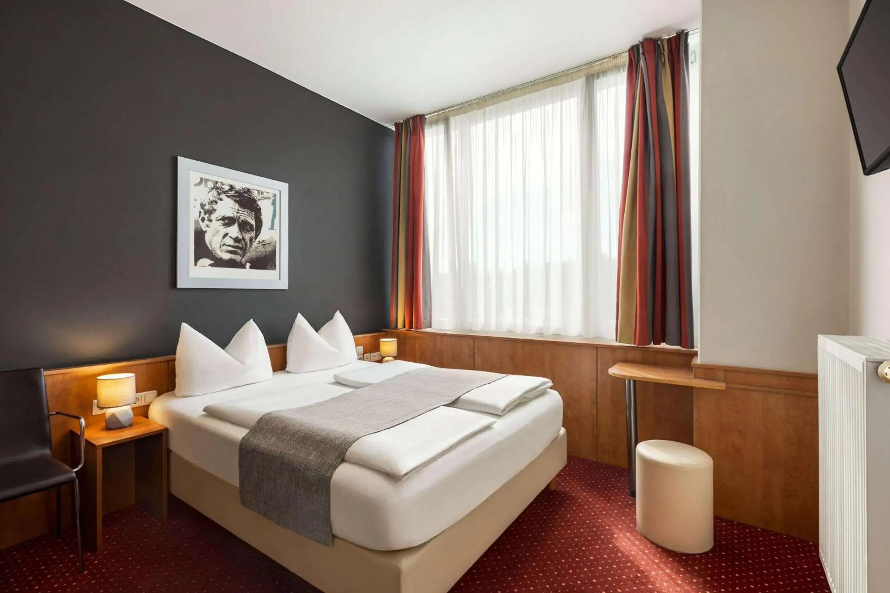 Comfort Plus Room in Amedia Express Passau, Trademark Collection by Wyndham Comfort Plus Room in Amedia Express Passau, Trademark Collection by Wyndham