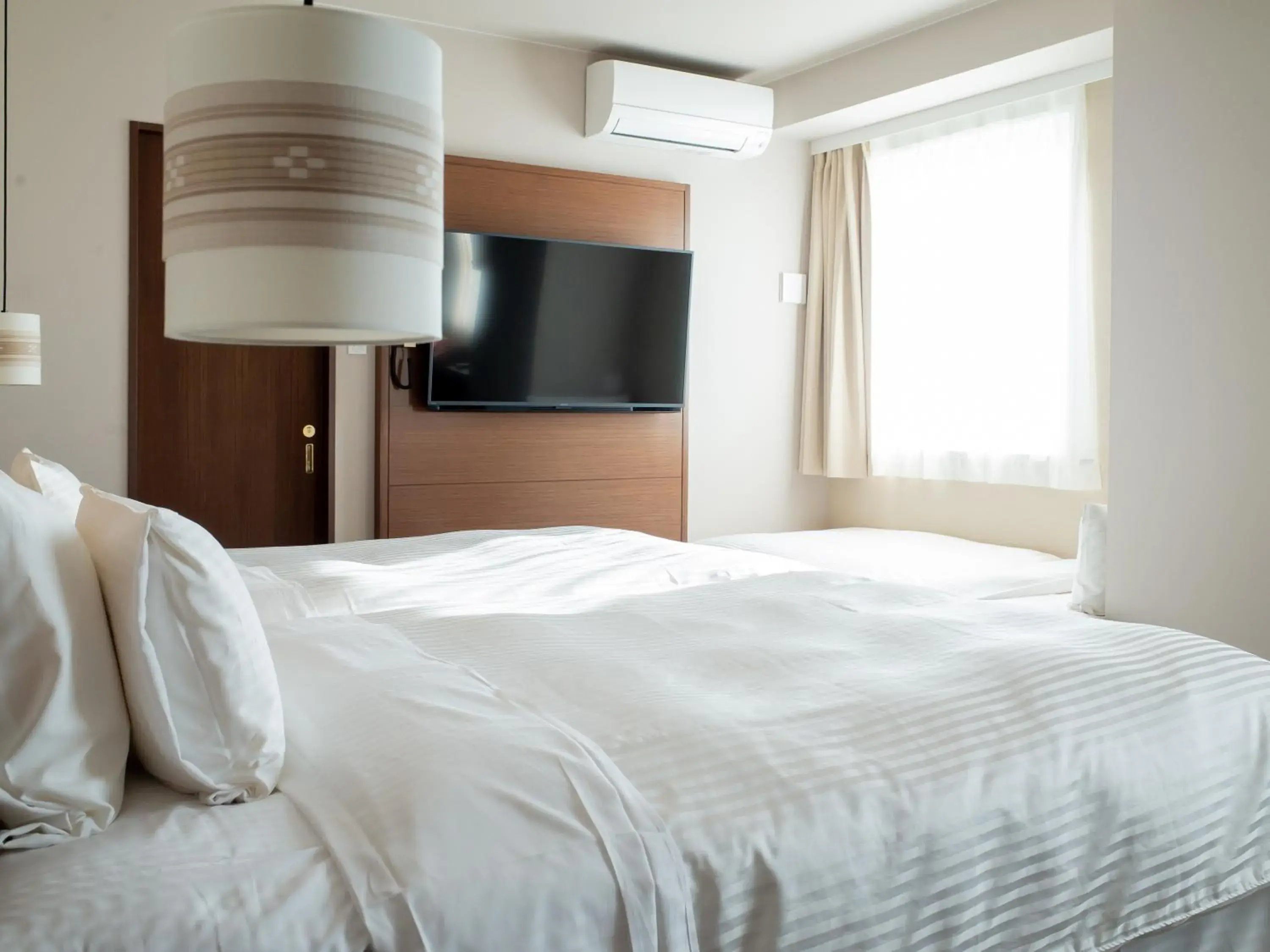 Superior Quadruple Room in Hotel Palm Royal Resort Kokusai Street Superior Quadruple Room in Hotel Palm Royal Resort Kokusai Street