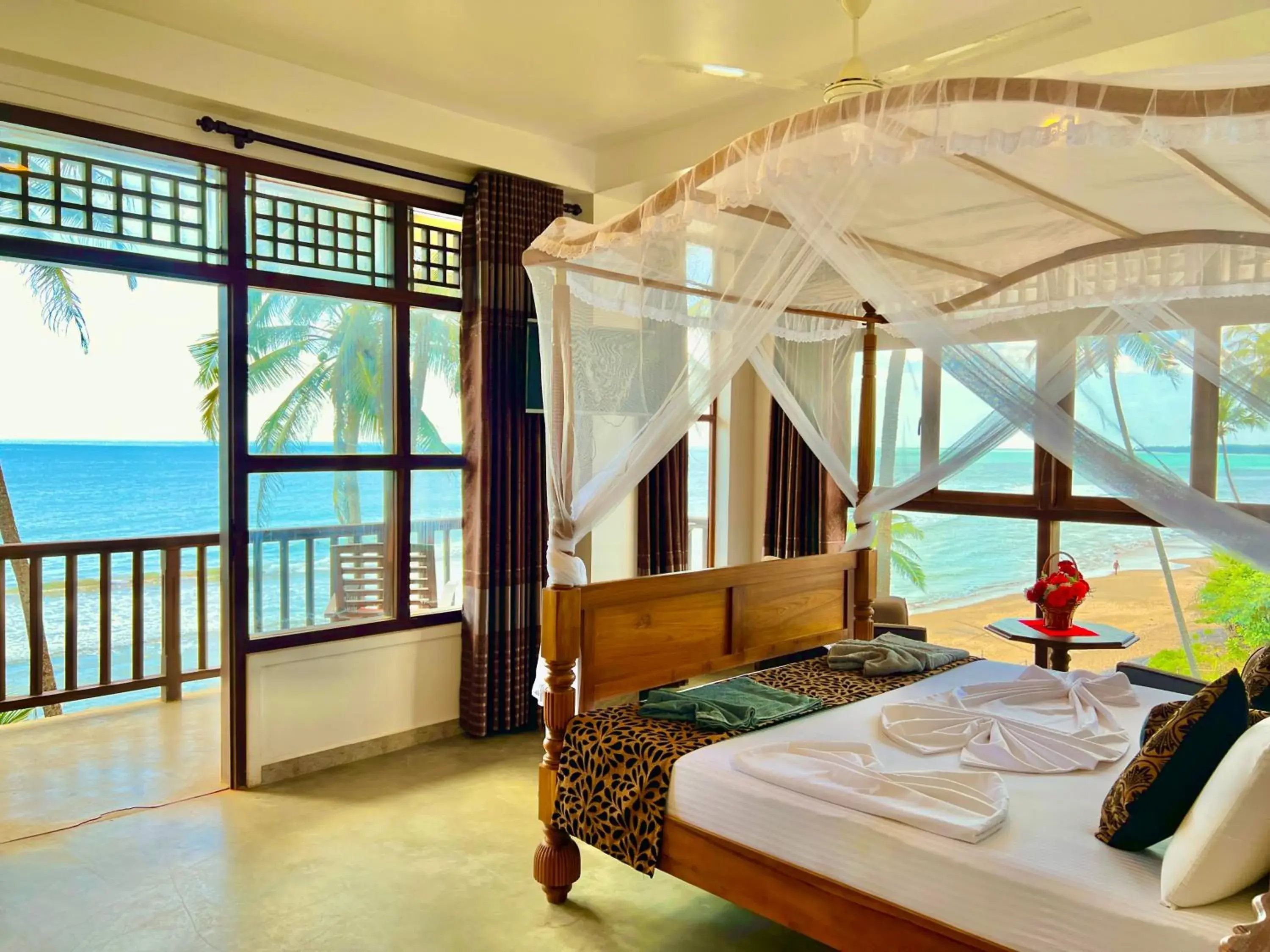 King Suite in Top Secret Beach Hotel King Suite in Top Secret Beach Hotel