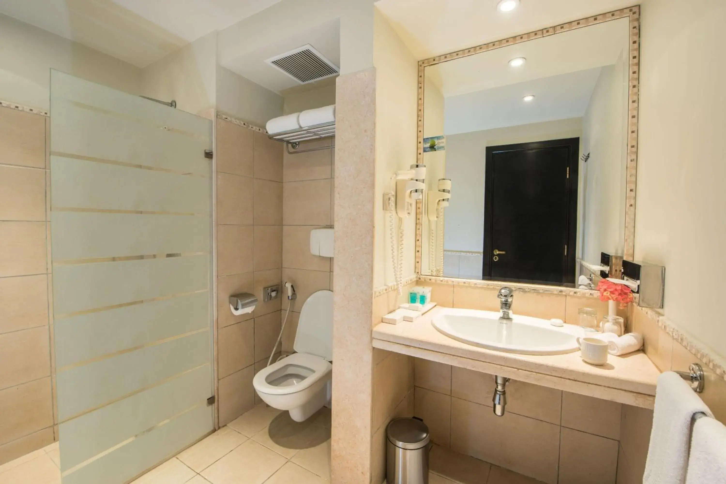 Comfort Room with Garden View in Sentido Reef Oasis Aqua Park Resort Comfort Room with Garden View in Sentido Reef Oasis Aqua Park Resort