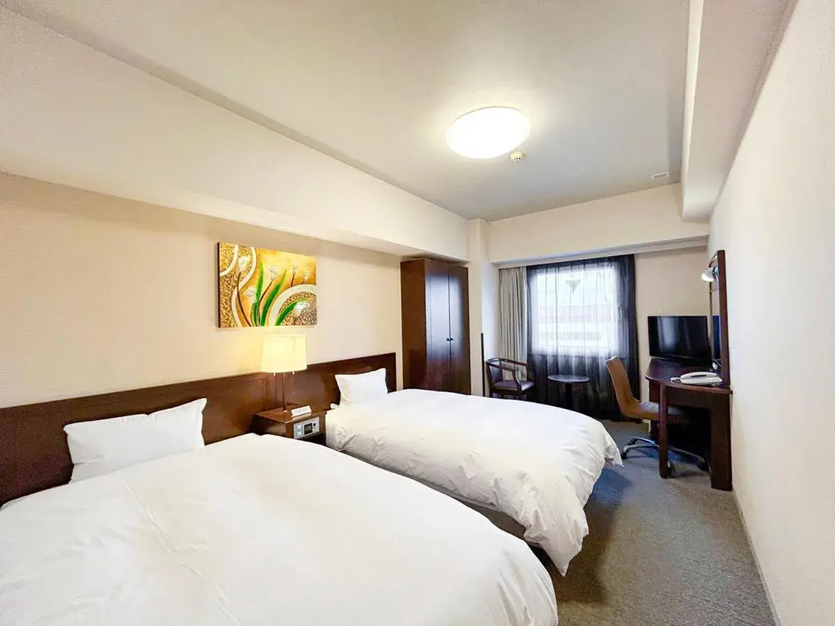 Twin Room - single occupancy - Non-Smoking in Hotel Route-Inn Hirosaki Ekimae Twin Room - single occupancy - Non-Smoking in Hotel Route-Inn Hirosaki Ekimae