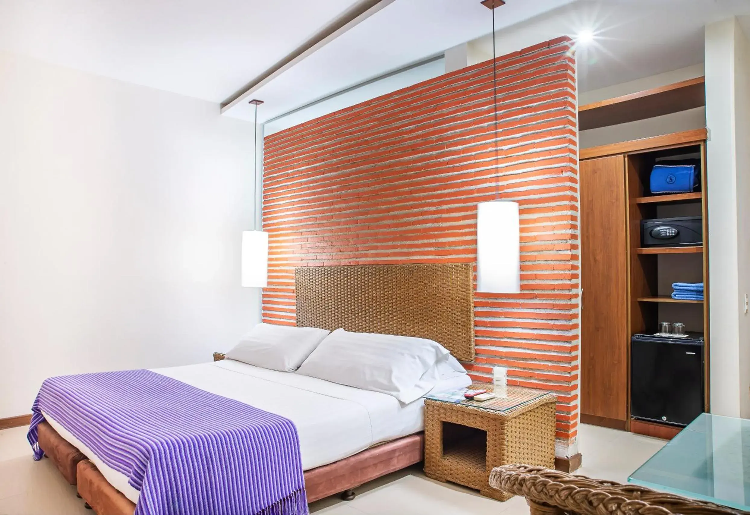 Double Room in Hotel Santorini Resort Double Room in Hotel Santorini Resort