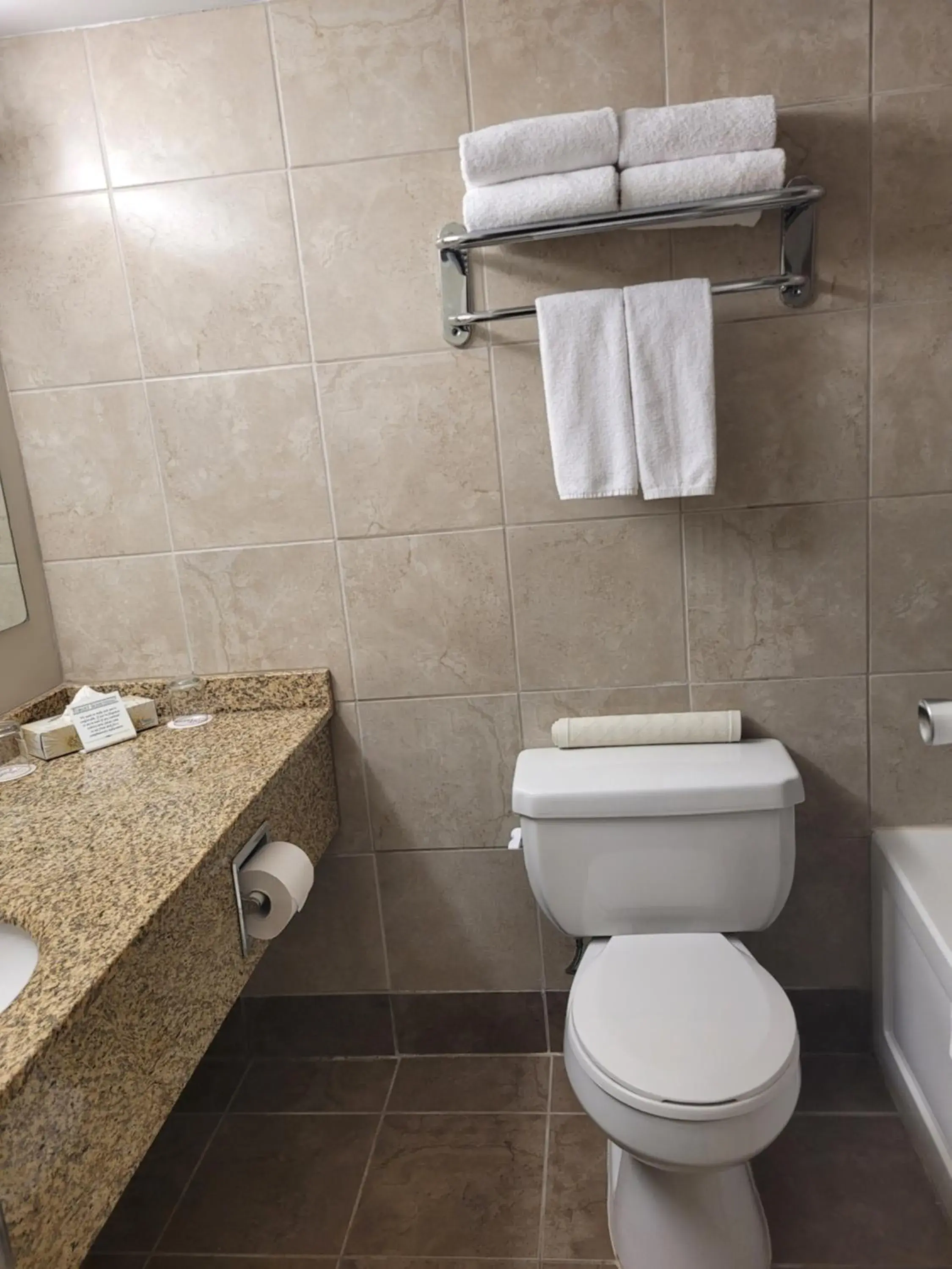 Double or Twin Room in BCMInns - Lloydminster Double or Twin Room in BCMInns - Lloydminster