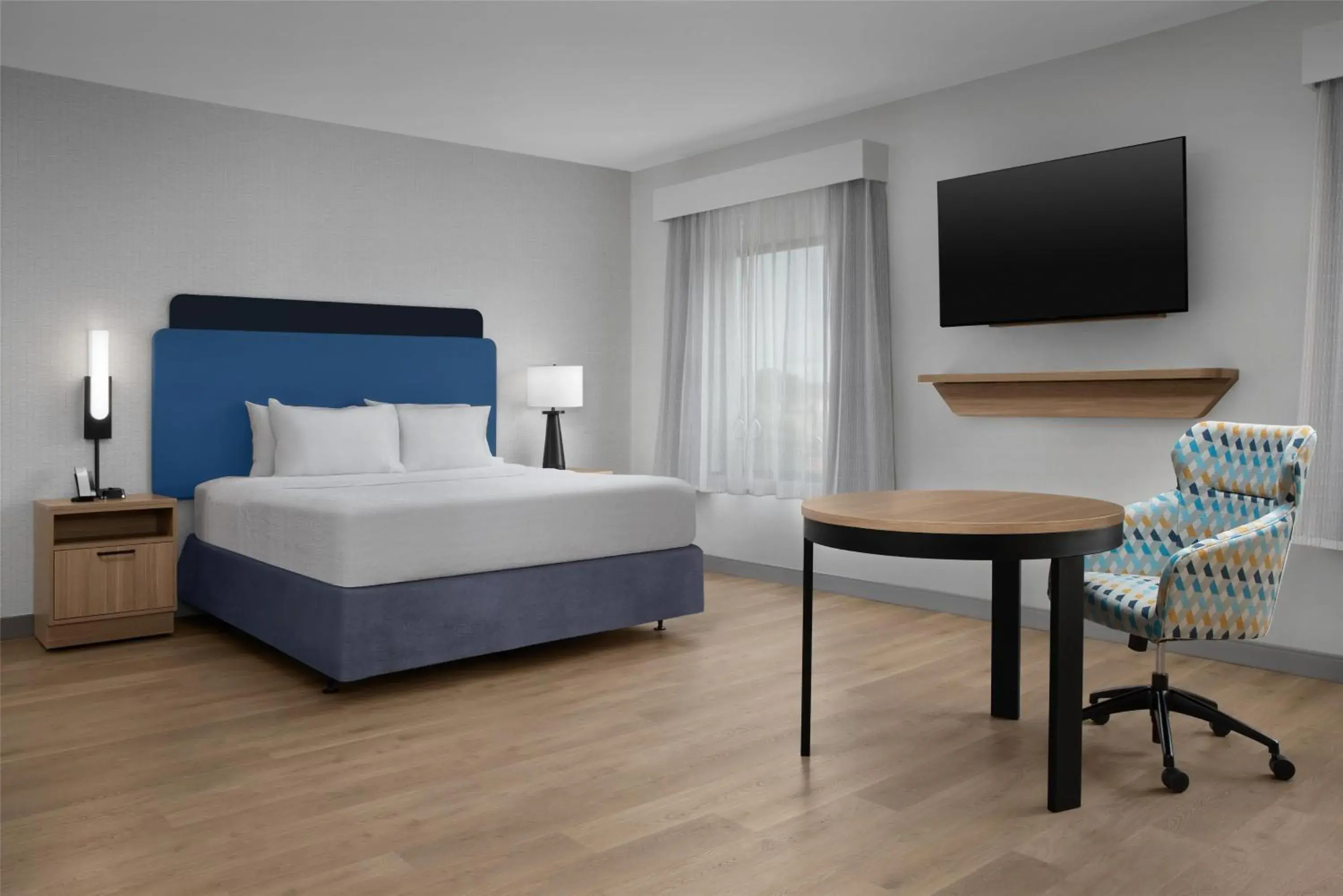 King Suite - Mobility and Hearing Access/Non-Smoking in Hampton Inn & Suites Tupelo/Barnes Crossing King Suite - Mobility and Hearing Access/Non-Smoking in Hampton Inn & Suites Tupelo/Barnes Crossing