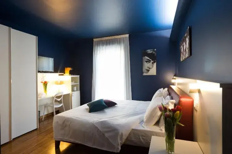 Double or Twin Room with Private Bathroom - single occupancy in Albergo Residenza Al Teatro Double or Twin Room with Private Bathroom - single occupancy in Albergo Residenza Al Teatro