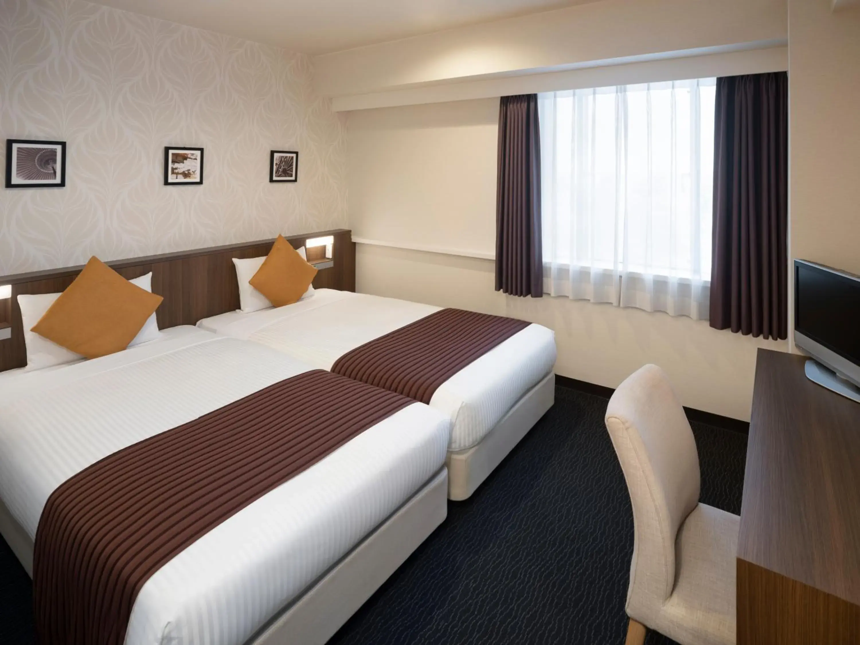 Hollywood Twin Room - single occupancy - Non-Smoking in Art Hotel Joetsu Hollywood Twin Room - single occupancy - Non-Smoking in Art Hotel Joetsu