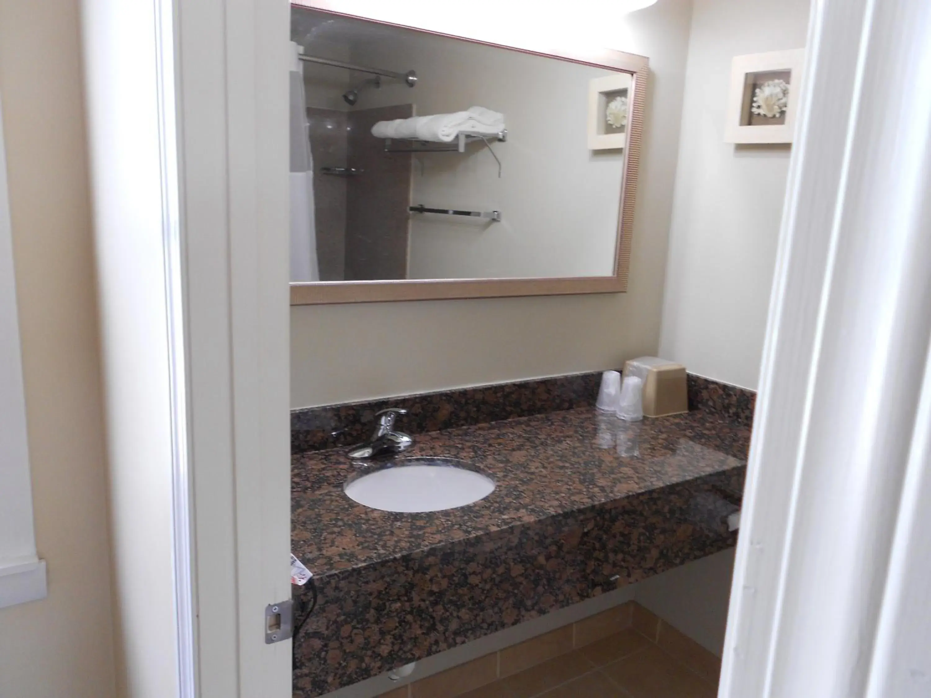 Double Room with Kitchenette in Cape Shore Inn Double Room with Kitchenette in Cape Shore Inn