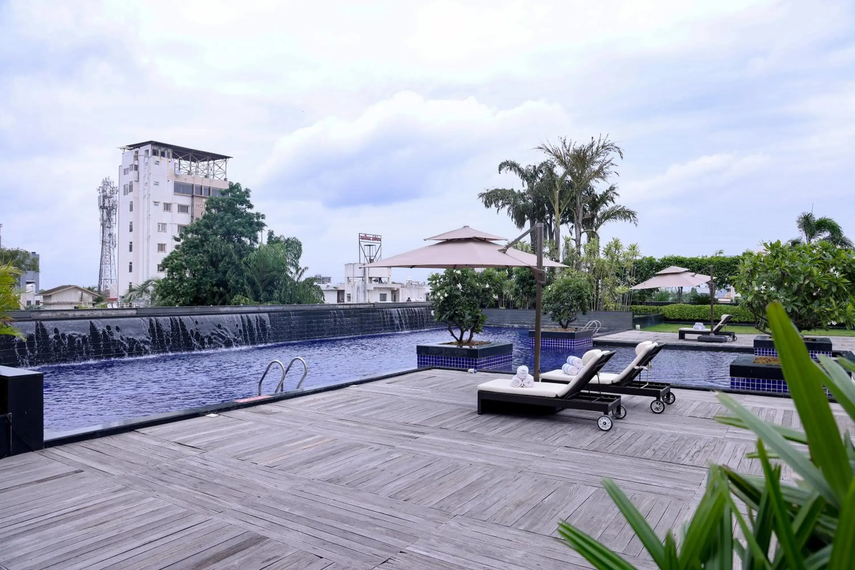 Suite Double Bed - single occupancy in Balaji Sarovar Premiere Suite Double Bed - single occupancy in Balaji Sarovar Premiere