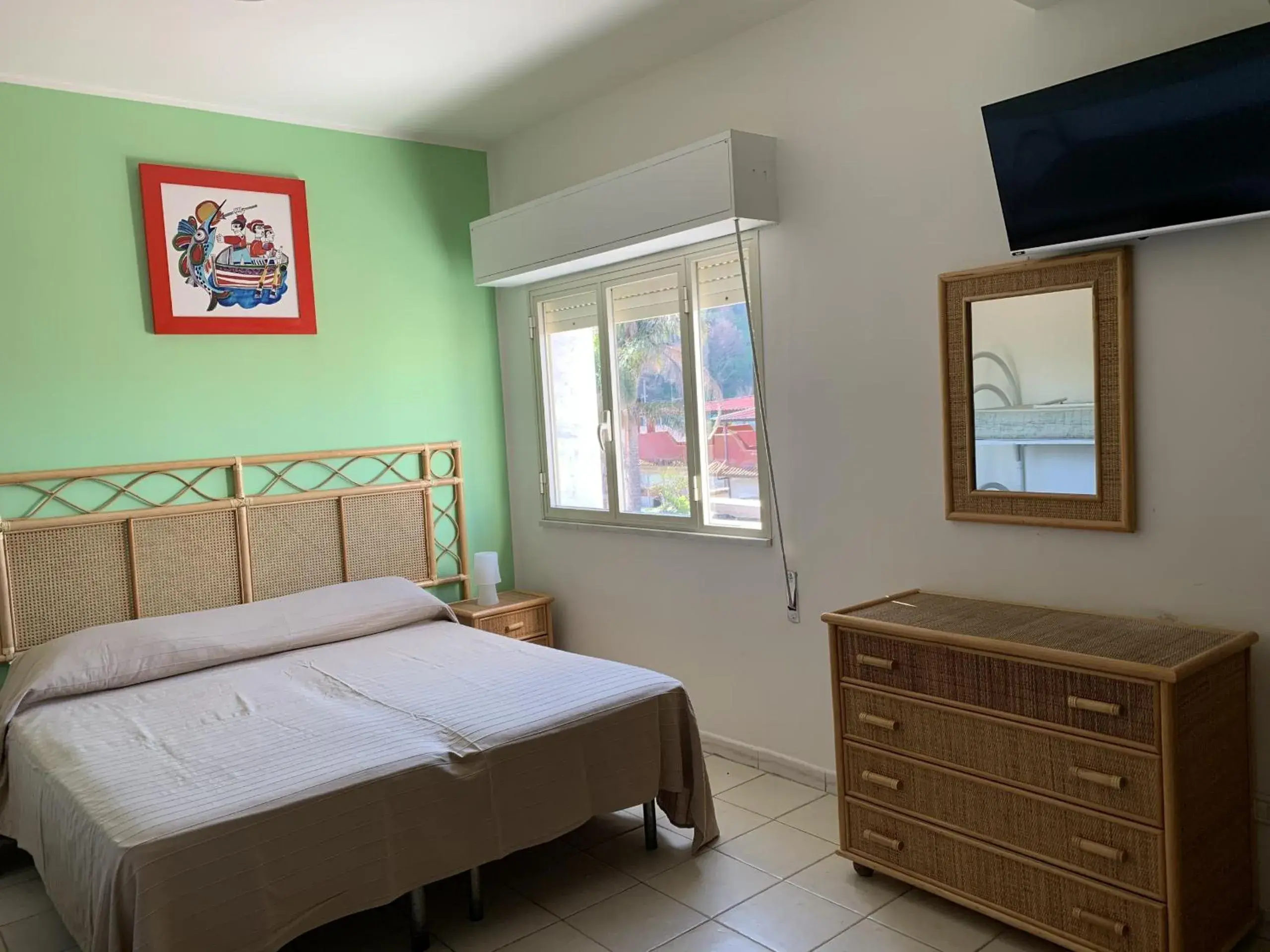 Standard Quadruple Room in Hotel Il Triangolo Standard Quadruple Room in Hotel Il Triangolo