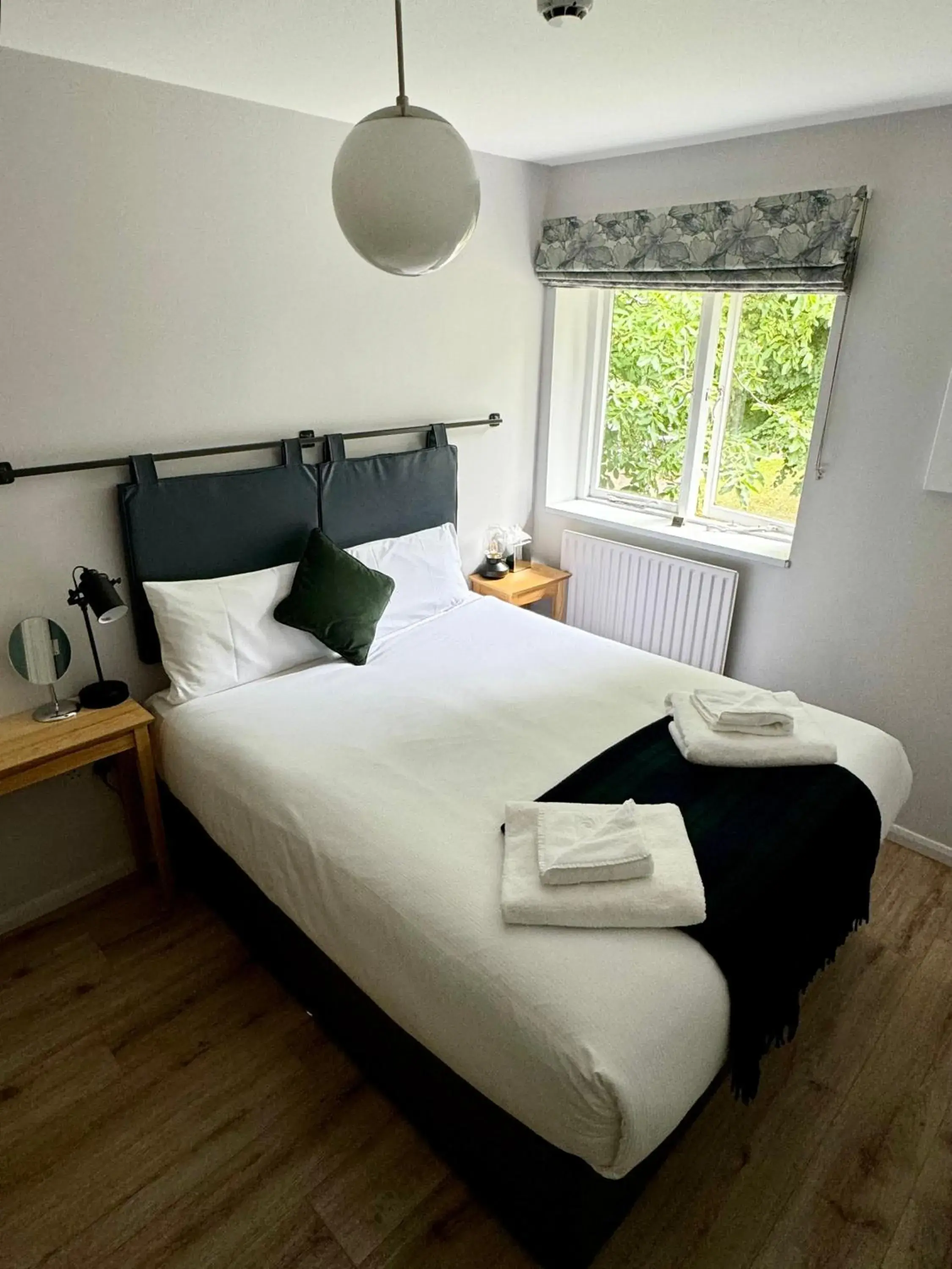 Superior King Room in The Royal Foundation of St Katharine Superior King Room in The Royal Foundation of St Katharine