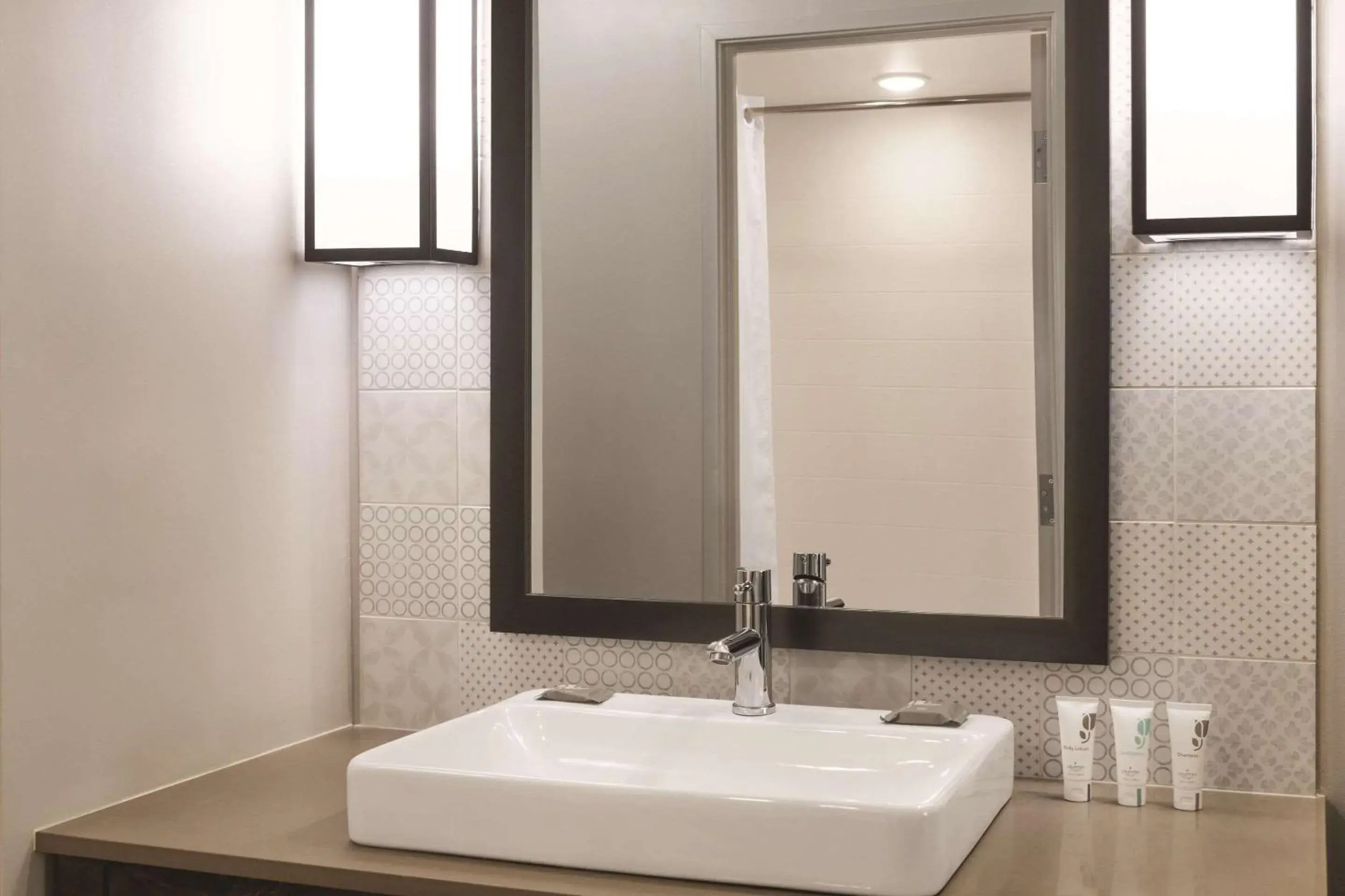 Studio Suite with Two Queen Beds and Fireplace-Balcony in Country Inn & Suites by Radisson, Sevierville-Kodak, TN Studio Suite with Two Queen Beds and Fireplace-Balcony in Country Inn & Suites by Radisson, Sevierville-Kodak, TN