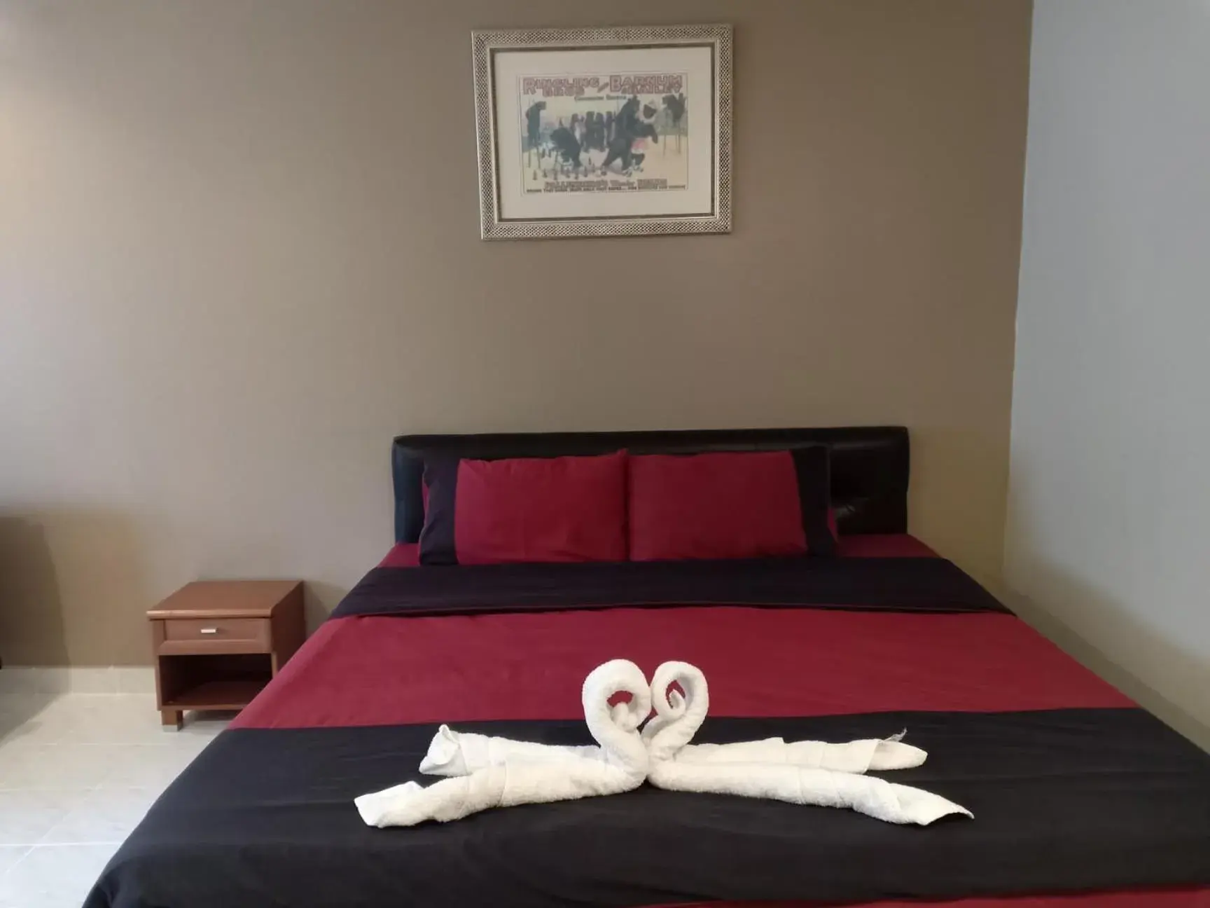 Budget Double Room in Southern Star Resort Budget Double Room in Southern Star Resort