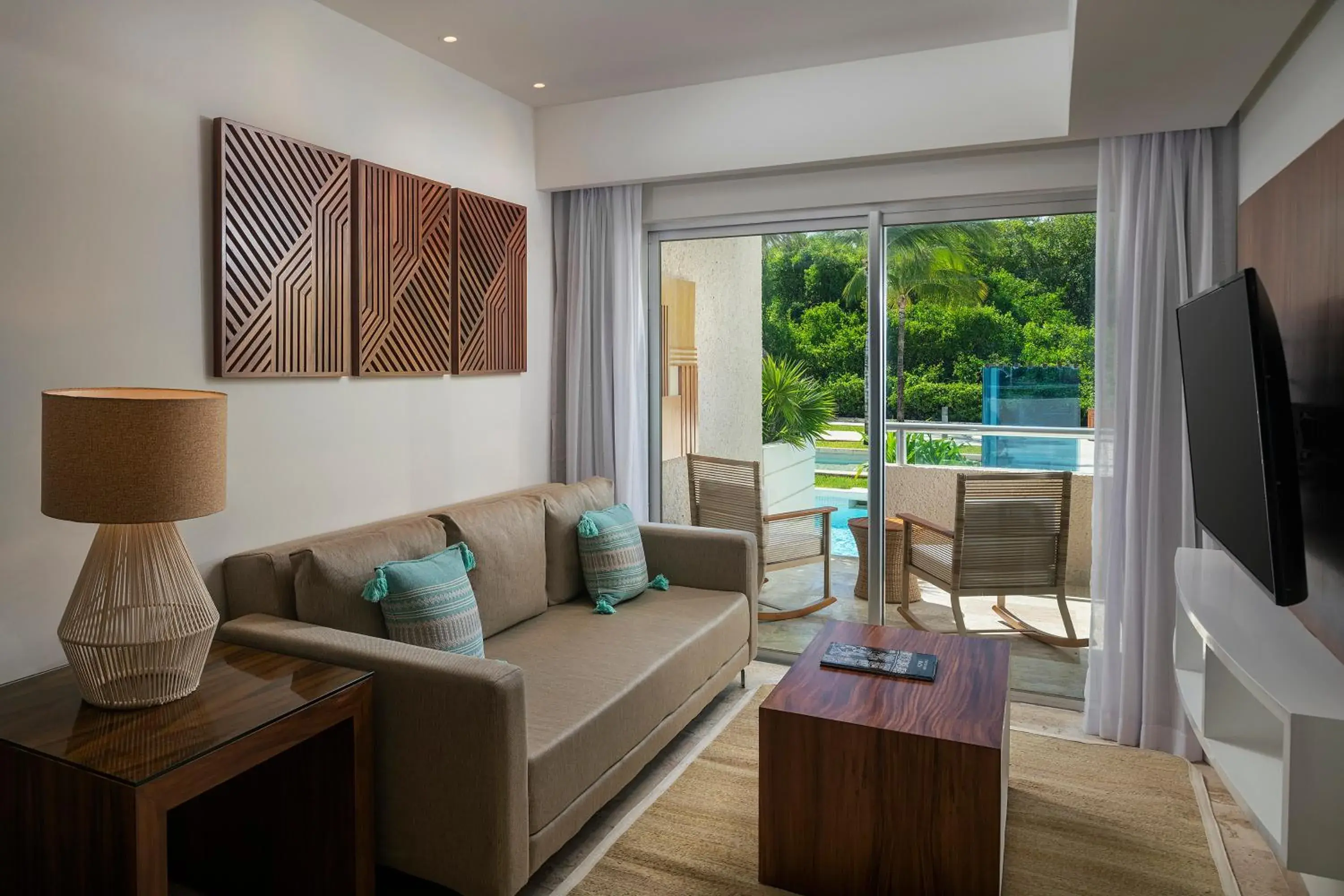 The Reserve Suite -Swim Up - single occupancy in Paradisus La Perla - Adults Only - Riviera Maya - All Inclusive The Reserve Suite -Swim Up - single occupancy in Paradisus La Perla - Adults Only - Riviera Maya - All Inclusive