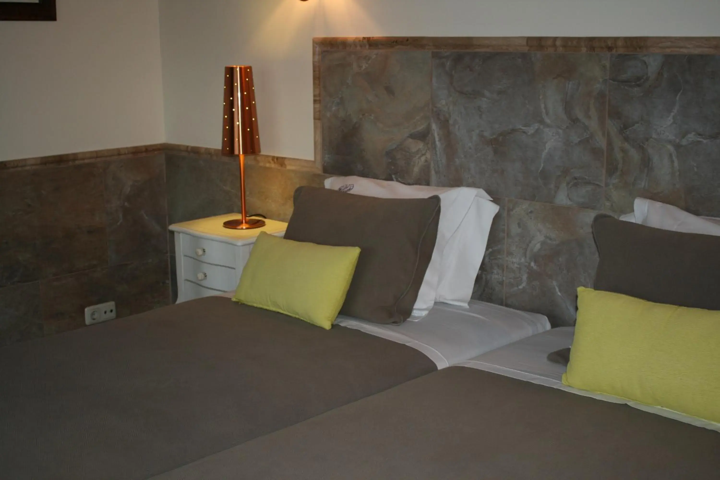 Standard Twin Room with River View in Casa De Canilhas Standard Twin Room with River View in Casa De Canilhas