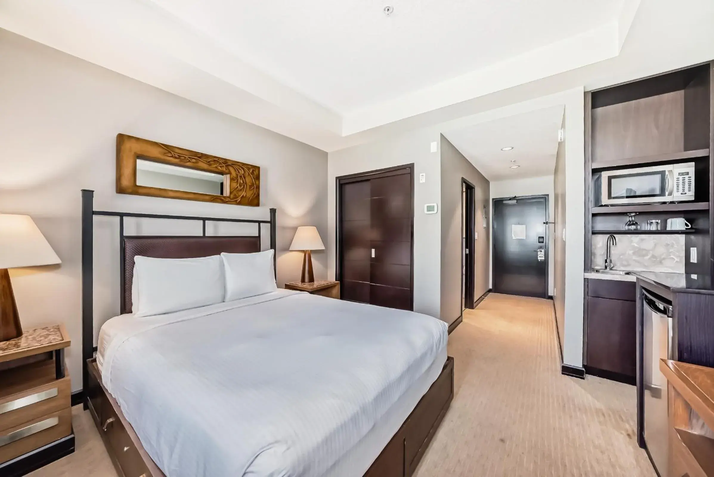 Standard Room Courtyard View in Copper Point Resort Standard Room Courtyard View in Copper Point Resort