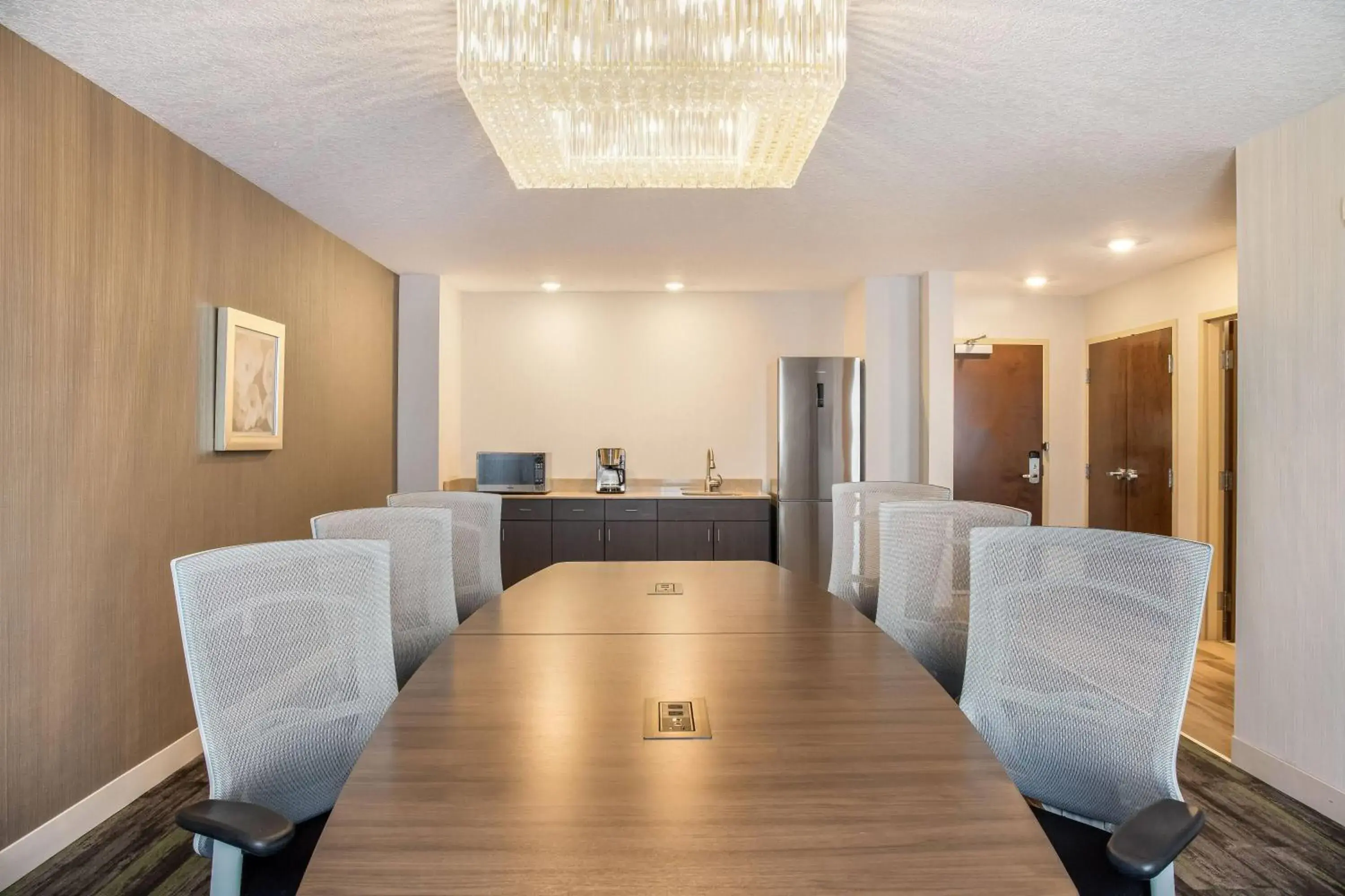 One-Bedroom Executive King Suite - Non-Smoking in Ramada by Wyndham St Paul AB One-Bedroom Executive King Suite - Non-Smoking in Ramada by Wyndham St Paul AB