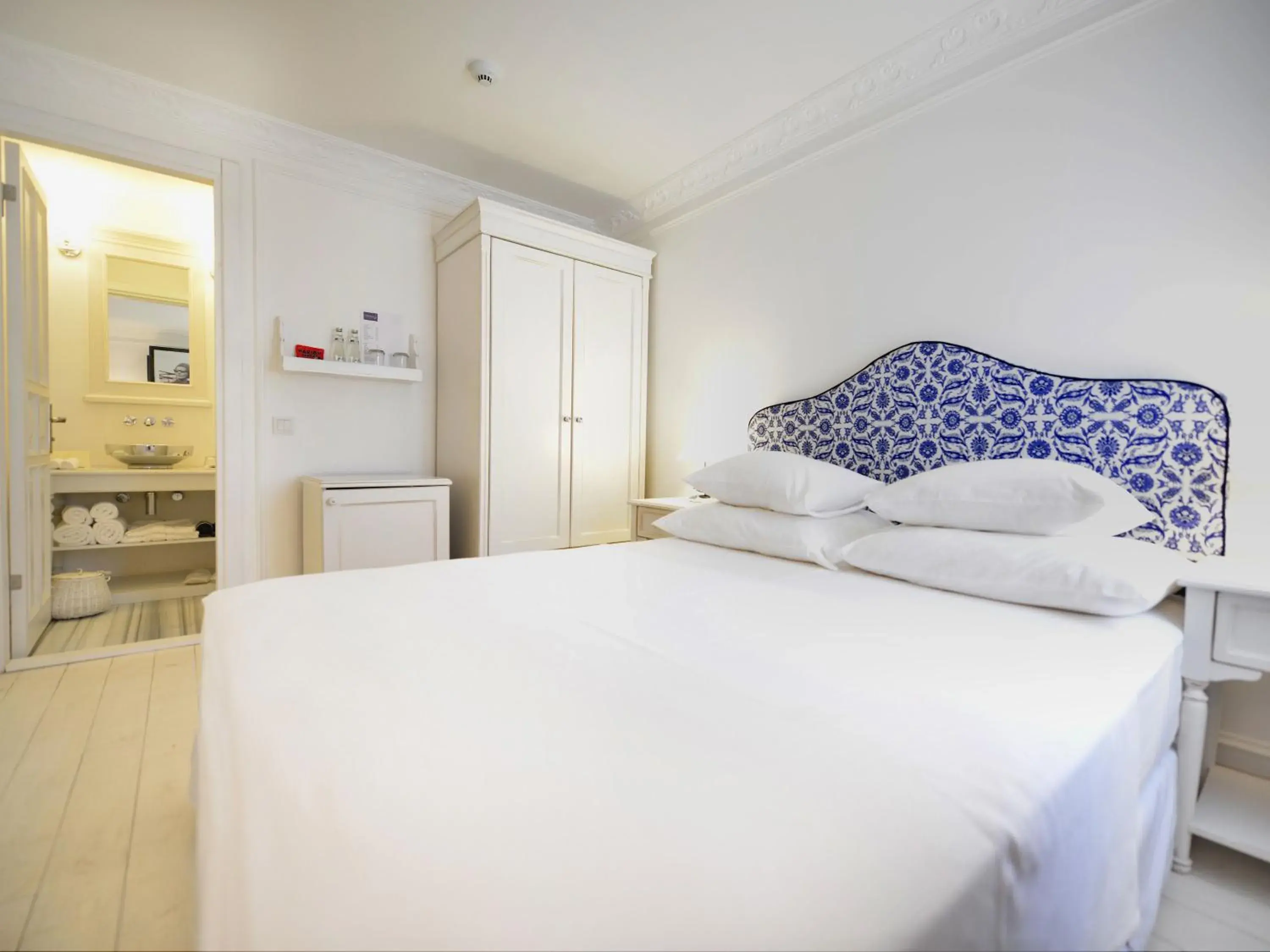 Standard Double Room in Vintage Alacati Standard Double Room in Vintage Alacati