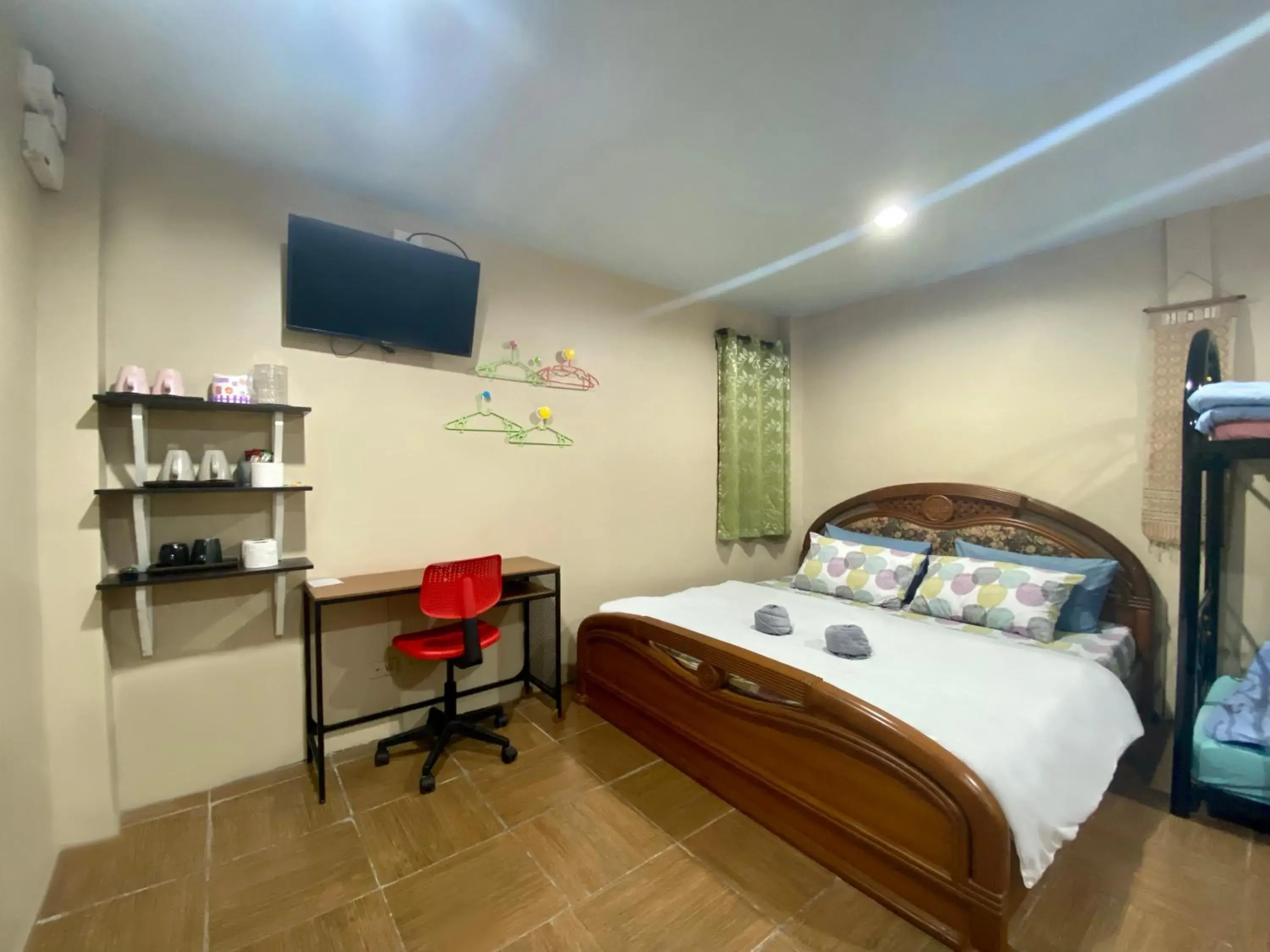 Family Room with Bathroom in 4J Lodge Family Room with Bathroom in 4J Lodge