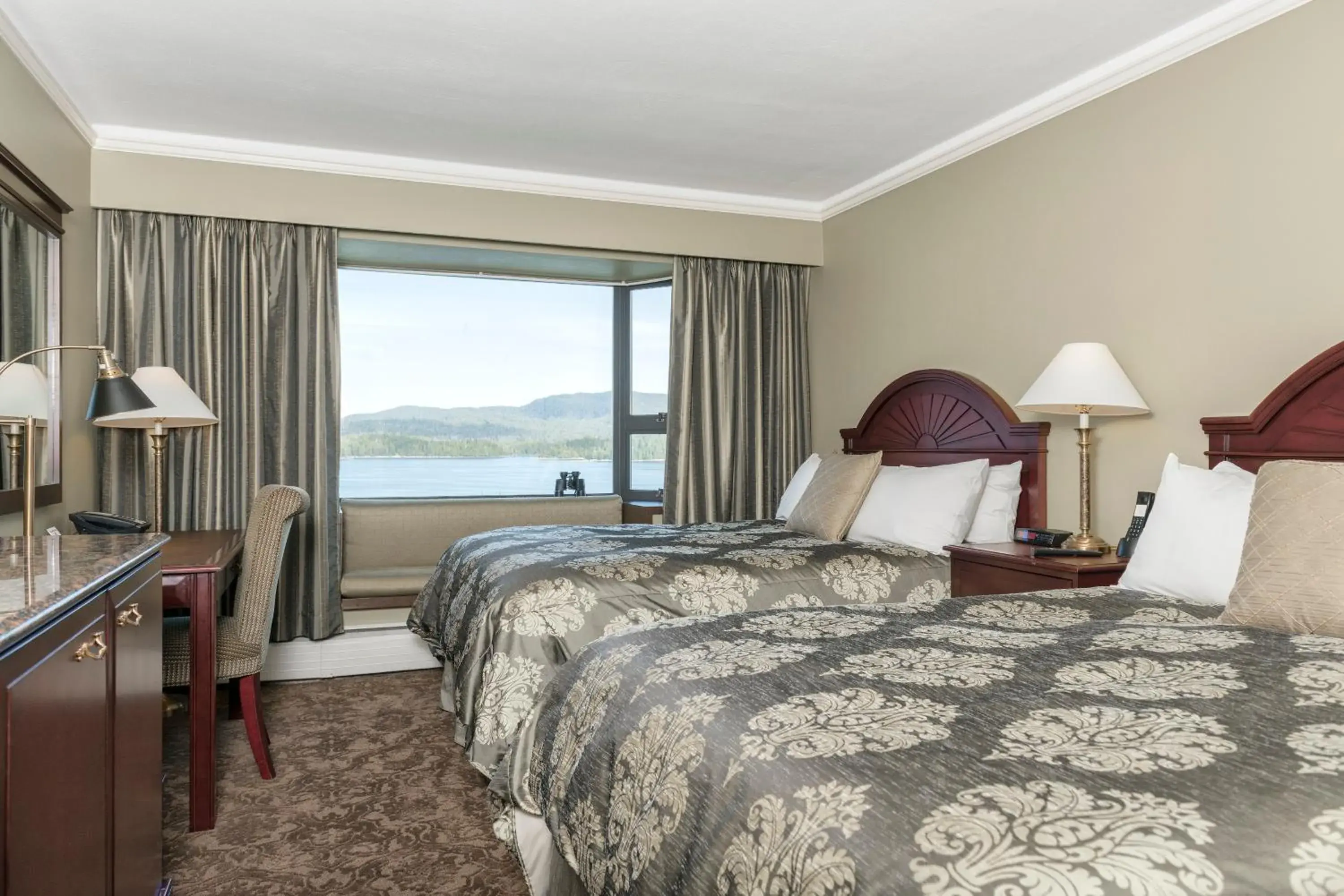 Double Room with Two Double Beds and Sea View - single occupancy in Crest Hotel Double Room with Two Double Beds and Sea View - single occupancy in Crest Hotel