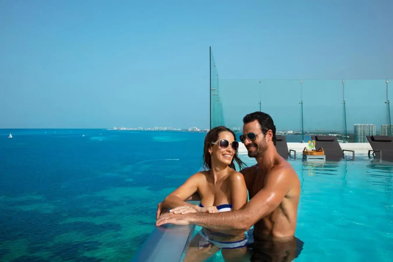 Preferred Club Deluxe Family Suite Ocean View Triple in Dreams Vista Cancun Golf & Spa Resort Preferred Club Deluxe Family Suite Ocean View Triple in Dreams Vista Cancun Golf & Spa Resort