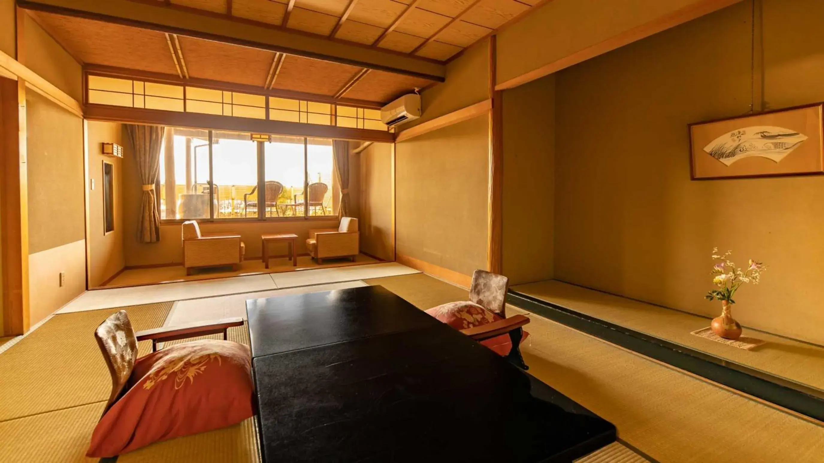 Japanese-Style Family Room with 2 Open Air Baths and Terrace in Fujiya Japanese-Style Family Room with 2 Open Air Baths and Terrace in Fujiya